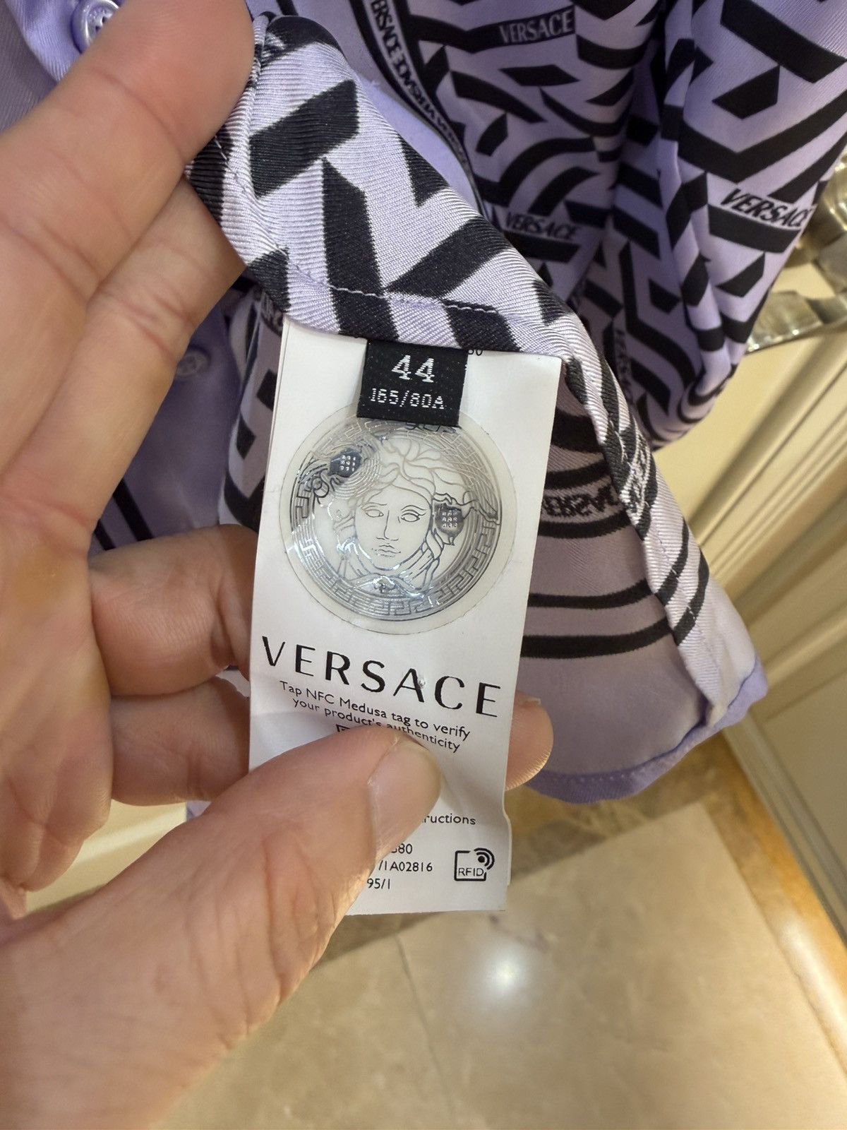 Versace Silk Signature Long Sleeve Shirt size44 Size US S / EU 44-46 / 1 - 8 Thumbnail