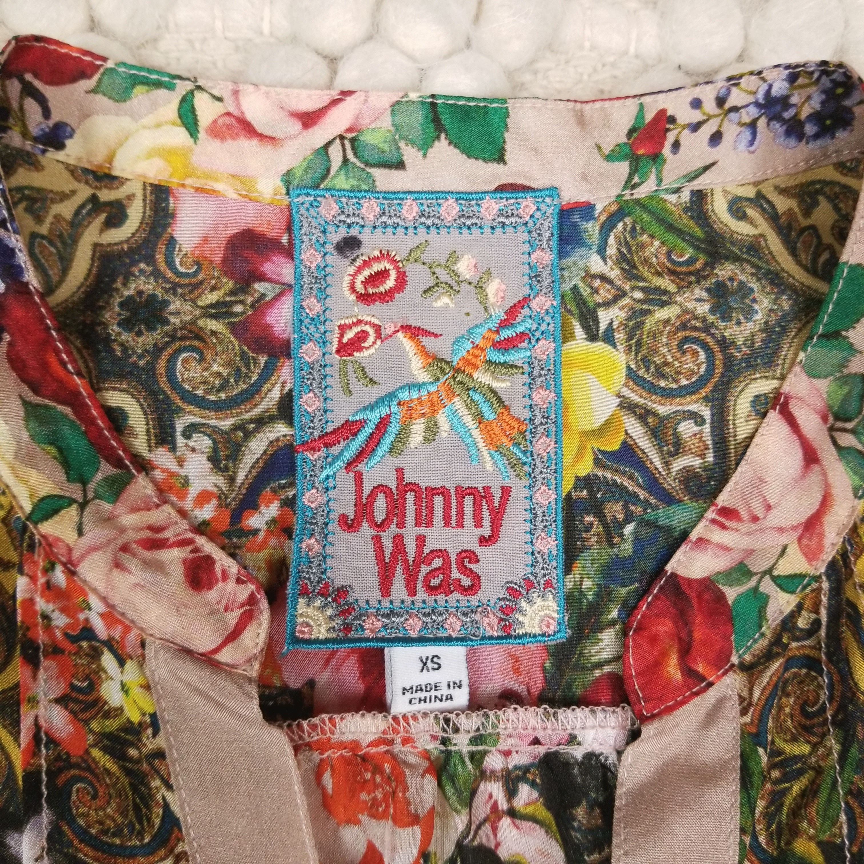 Johnny Was Rosey Tate 100% Silk Blouse Size XS / US 0-2 / IT 36-38 - 7 Thumbnail