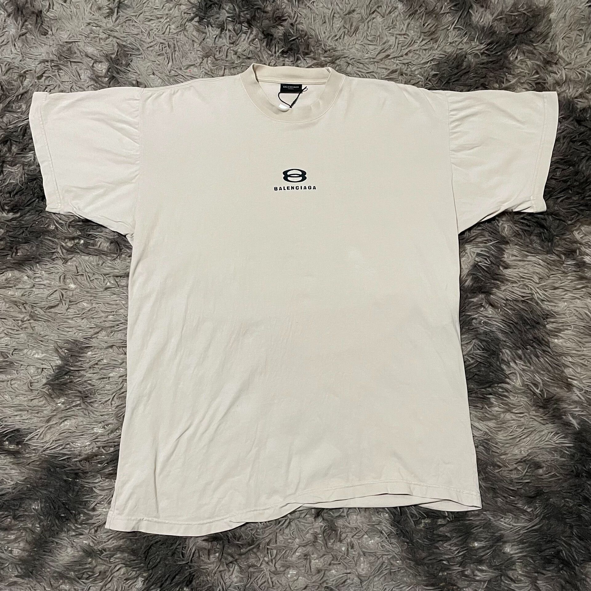 Balenciaga Balenciaga SS22 Double Ring Embroidered T-Shirt Size US L / EU 52-54 / 3 - 1 Thumbnail