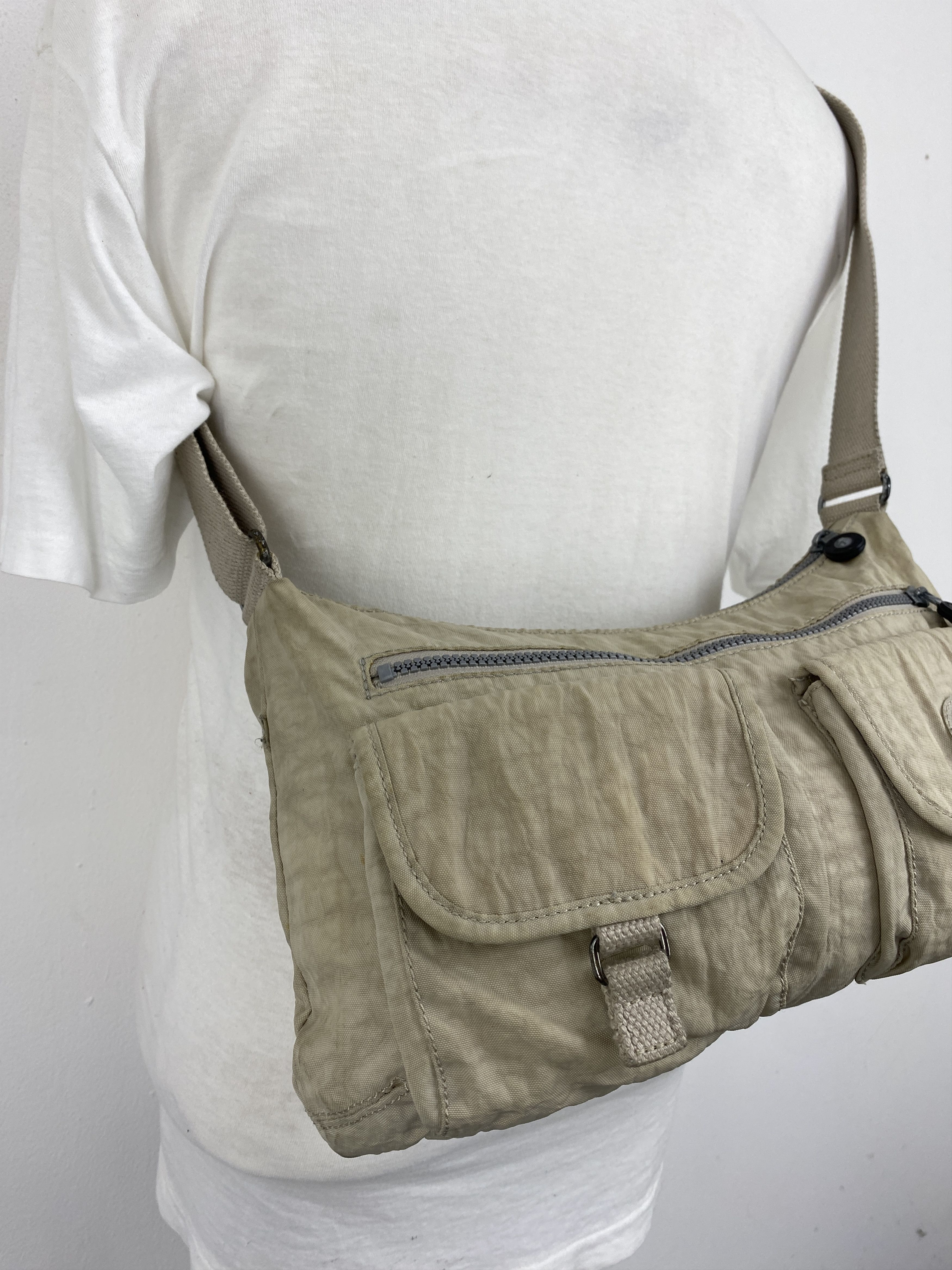 Japanese Brand Vintage Kipling Multi Pocket Sling Shoulder Bag BG0119 Size ONE SIZE - 3 Thumbnail