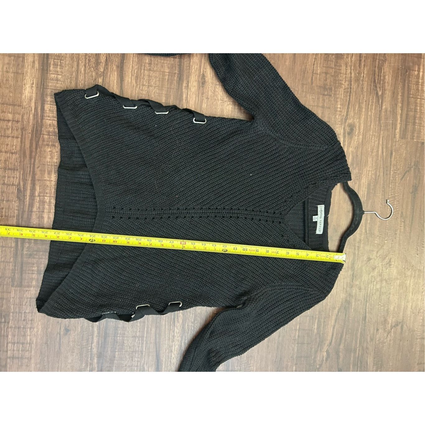 Almost Famous Absolutely Famous Macy's NWT Chunky Knit Tye Black Sweater, Size S / US 4 / IT 40 - 2 Thumbnail