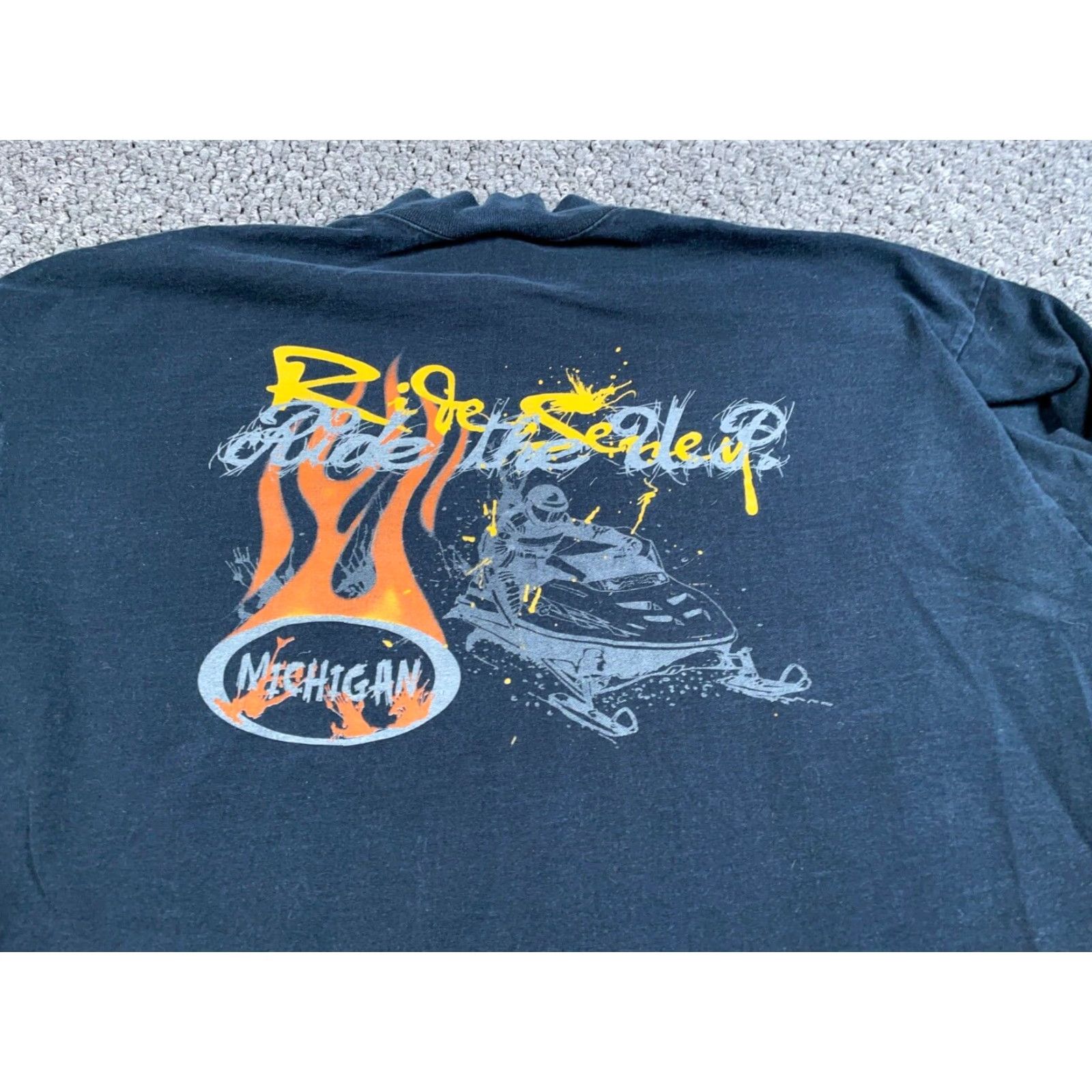 Anvil VINTAGE Anvil Michigan Ride Seney Snowmobile Long Sleeve T-Shirt Adult XL Black Graphic Print Retro Mens Size US XL / EU 56 / 4 - 4 Thumbnail