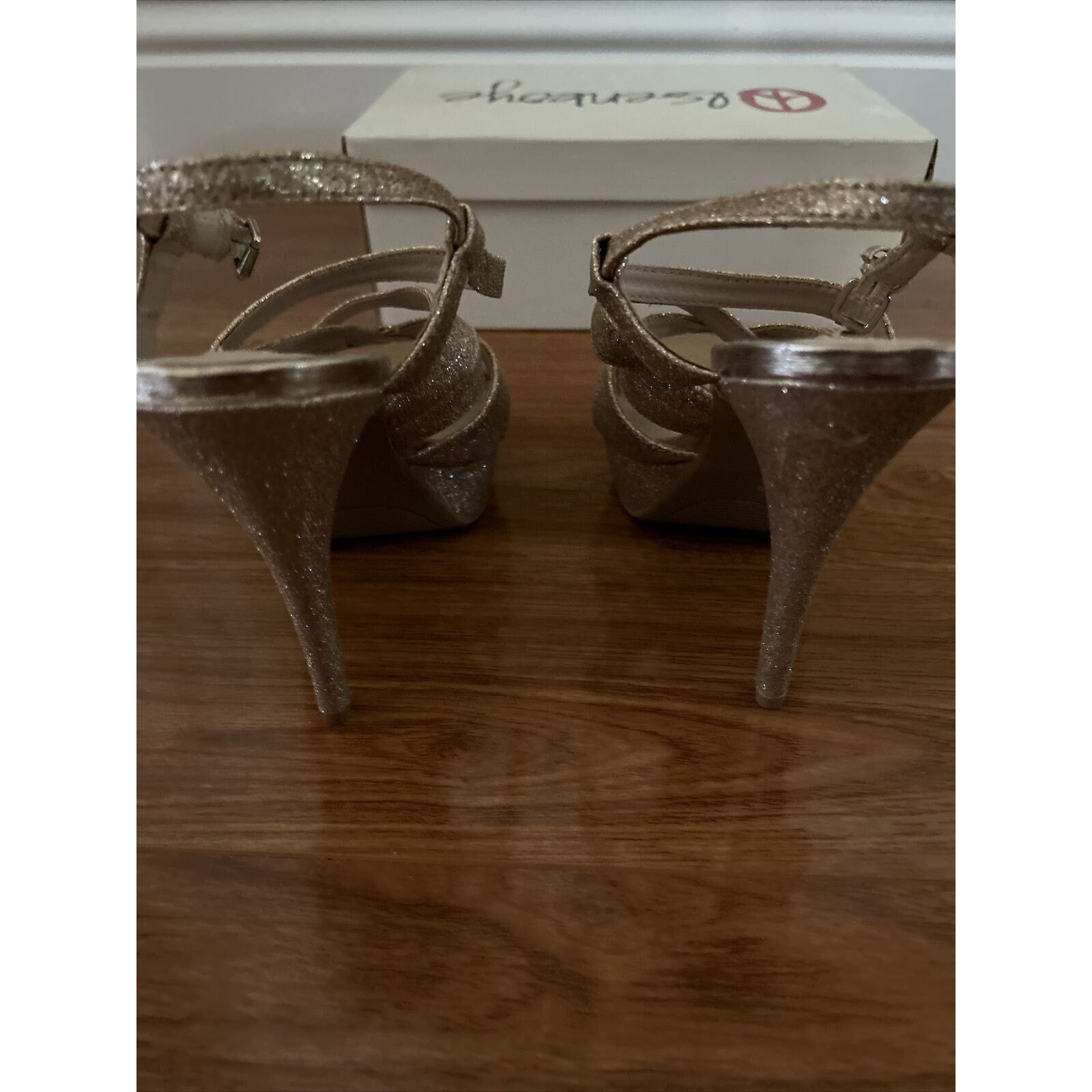 Steve Madden Olsenboye Gold Glitter Platform Stilettos Heels Women's 8.5 Size US 8.5 / IT 38.5 - 6 Thumbnail