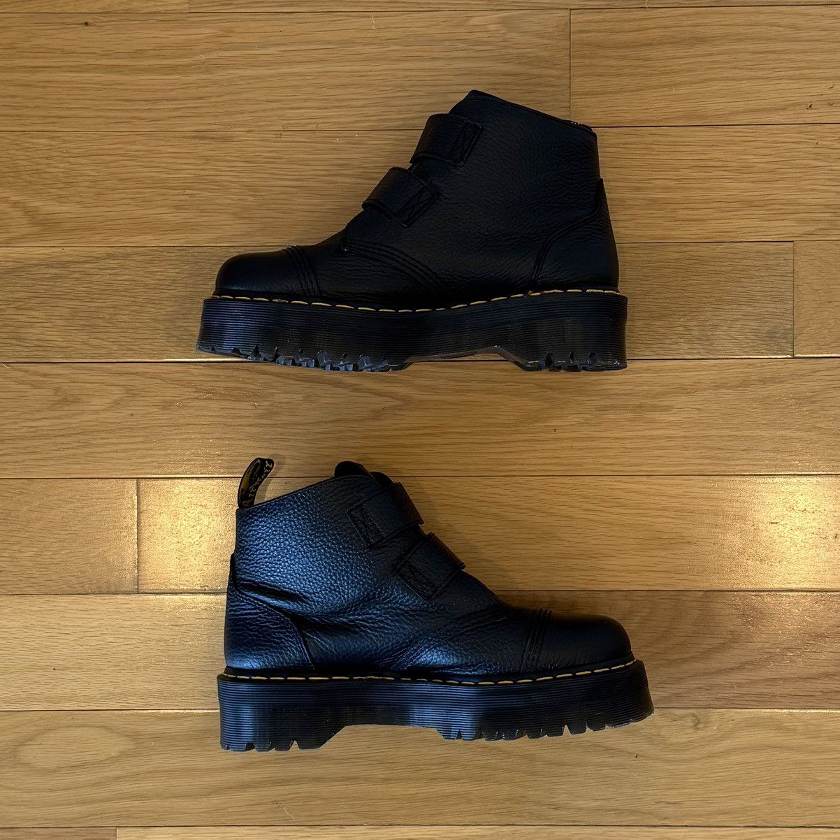 Dr. Martens Dr. Martens Devon Flower Buckle Leather Combat Boots US 9 Size US 9 / EU 42 - 4 Thumbnail
