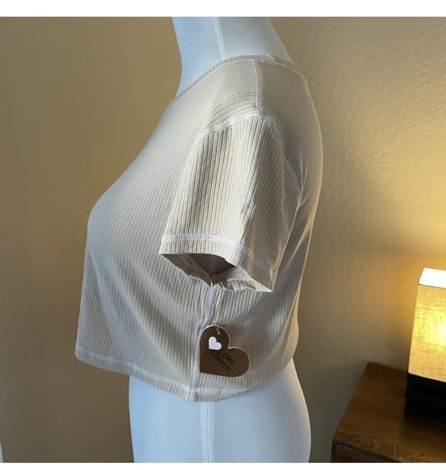 Other Love Charm crop top Size XL / US 12-14 / IT 48-50 - 2 Thumbnail