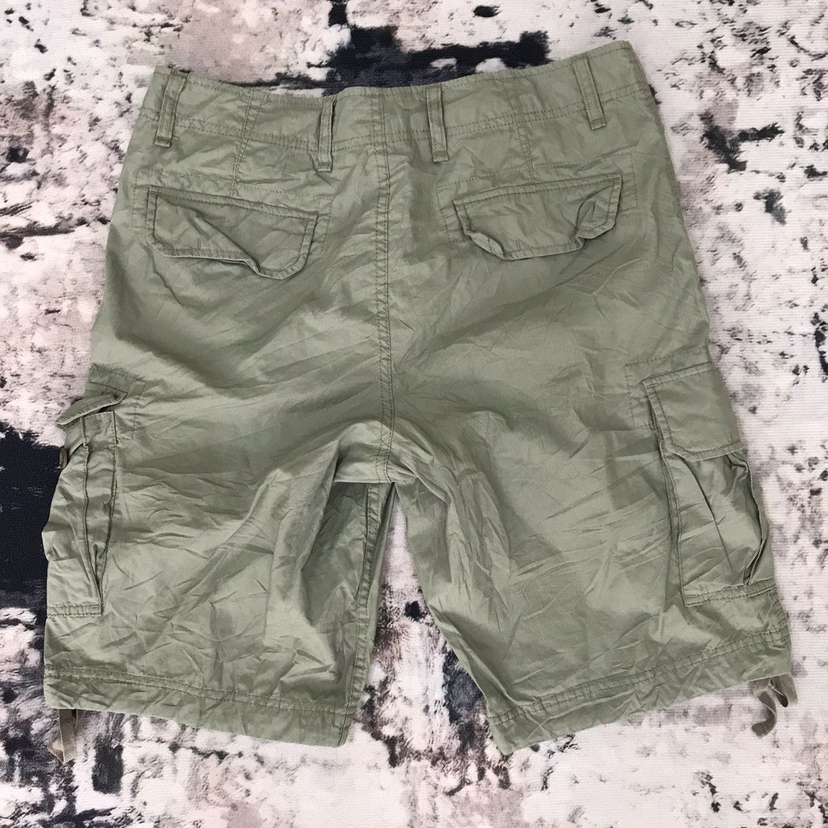 Japanese Brand × Uniqlo Uniqlo Cargo Short Pants Size US 34 / EU 50 - 7 Thumbnail