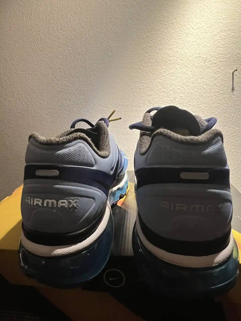 Nike Nike X Livestrong Size US 8 / EU 41 - 6 Thumbnail