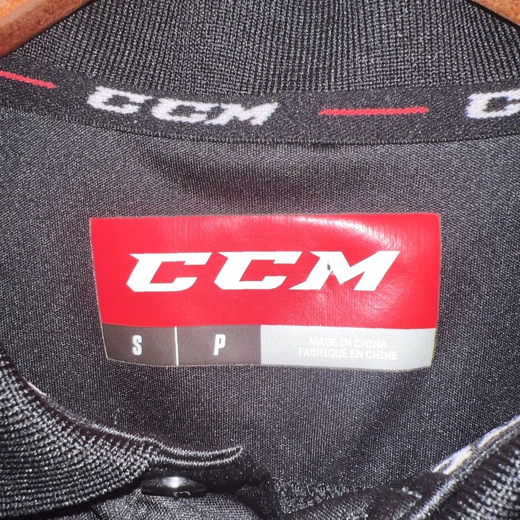 Vintage CCM Phoenix Coyotes Kachinas Black Hockey Polo Shirt Mens Size S Size US S / EU 44-46 / 1 - 4 Thumbnail
