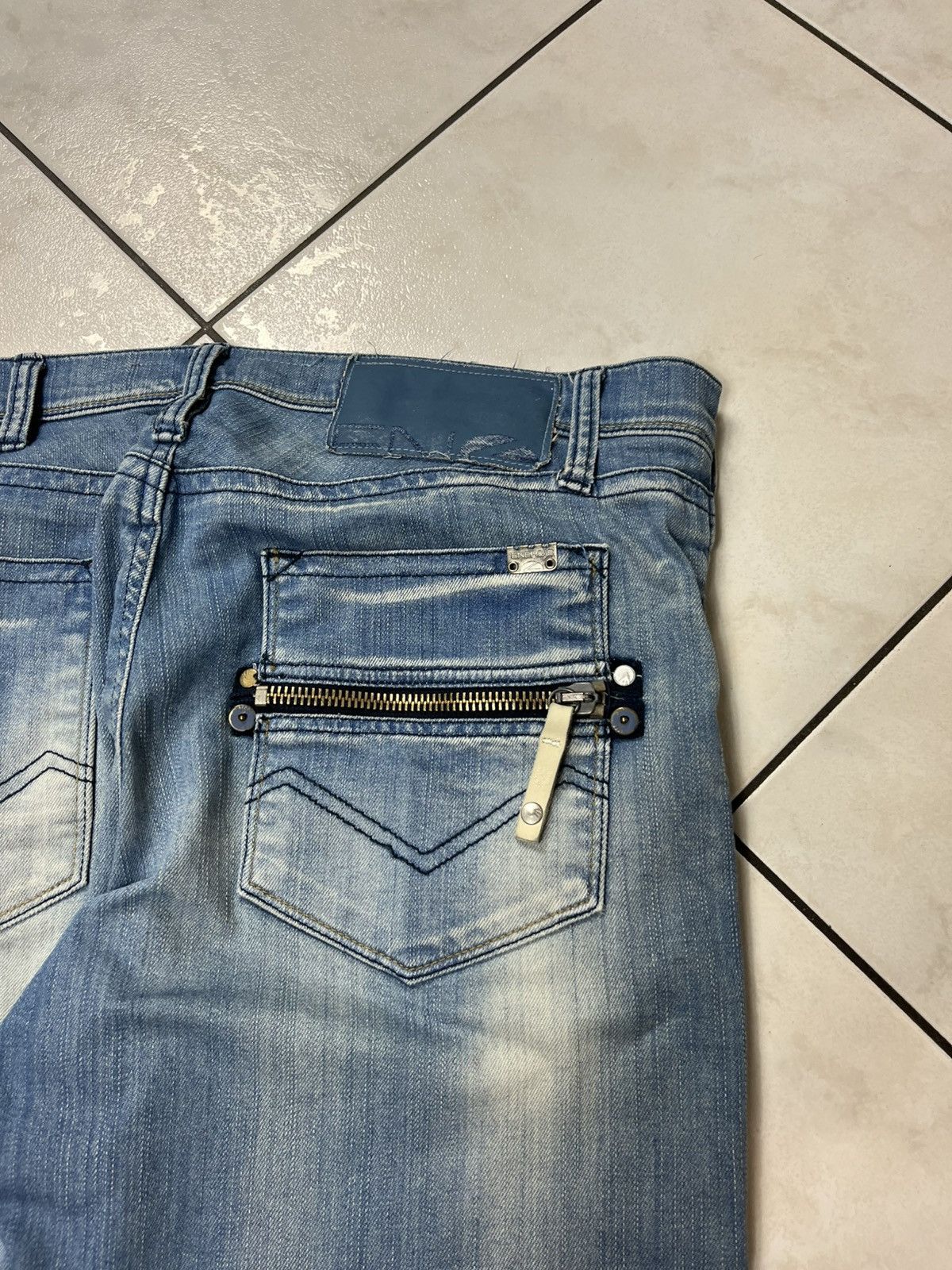 Energie × Vintage Vintage Energie emerson distressed denim jeans baggy pants Size US 38 / EU 54 - 15 Thumbnail