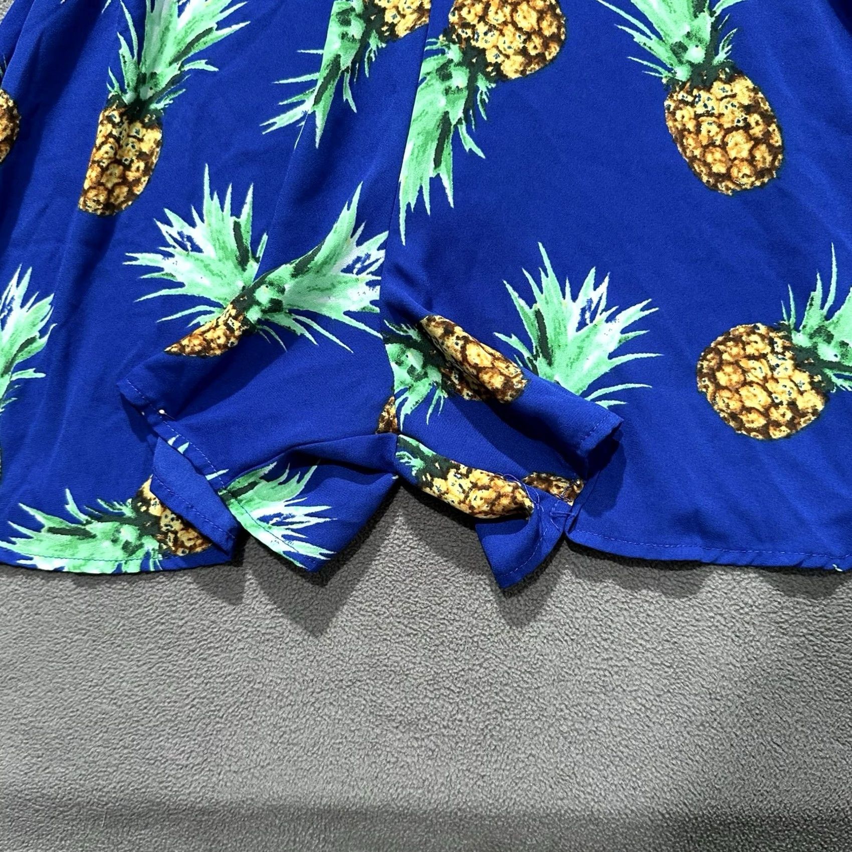 Vintage Charlotte Russe Romper Womens M Blue Pineapple Print Sleeveless Lace EUC Casual Party/Cocktail Travel Womens Size 32" / US 10 / IT 46 - 5 Thumbnail
