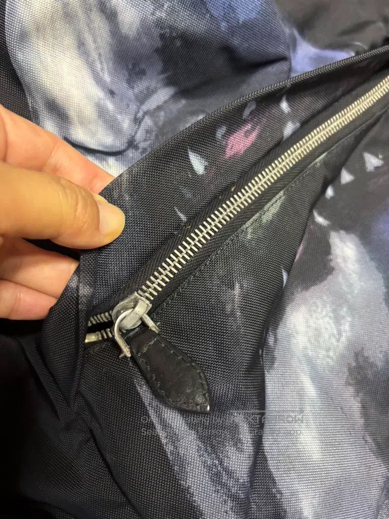 Givenchy Givenchy Nightingale Size ONE SIZE - 2 Thumbnail