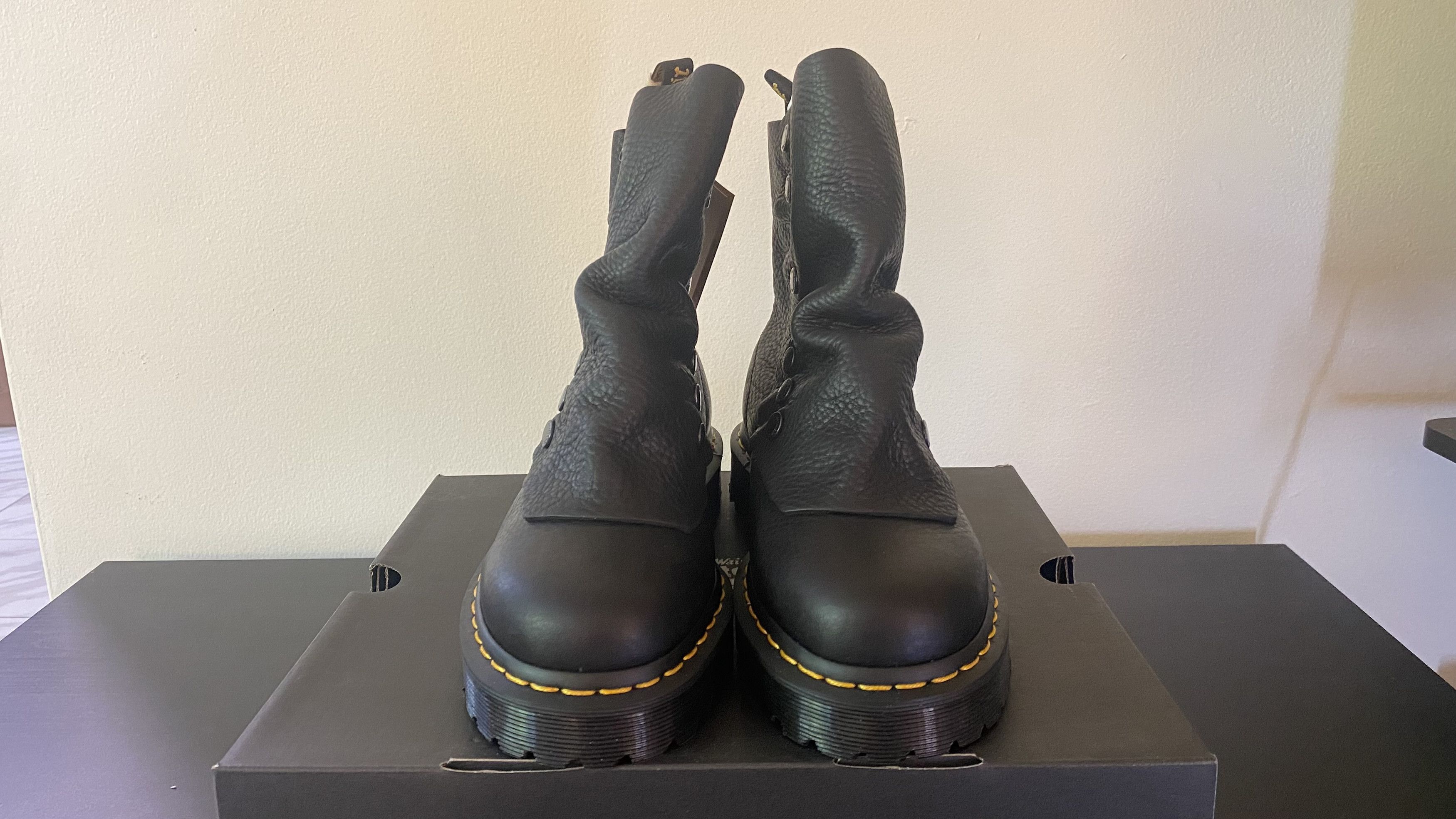 Dr. Martens × Yohji Yamamoto LIMI feu × Dr. Martens DOT BUTTON BOOTS Size US 9 / IT 39 - 2 Thumbnail