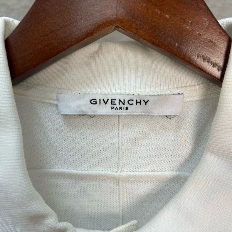 Givenchy Givenchy Five-pointed Star Logo Embroidered White Polo Shi Size US L / EU 52-54 / 3 - 3 Thumbnail