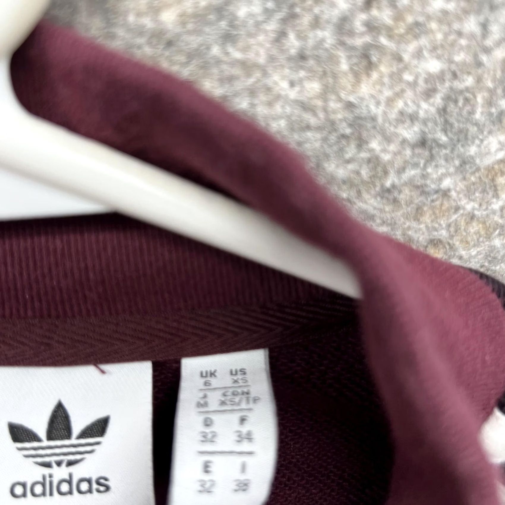 Adidas Adidas Sweater Women XS Burgundy 1/4 Zip Cropped Jacket Floral Trefoil Size XS / US 0-2 / IT 36-38 - 6 Thumbnail