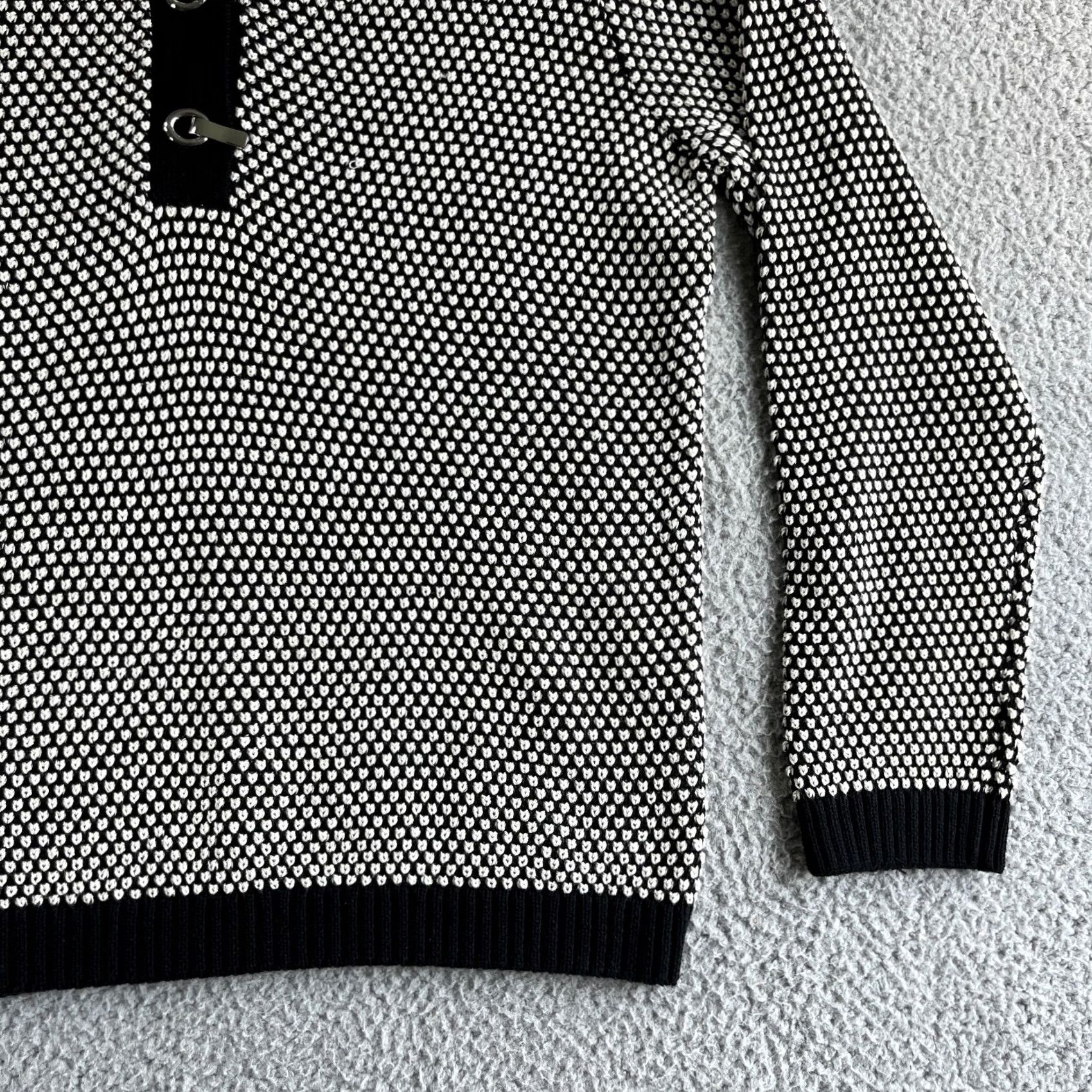 Charter Club VINTAGE Charter Club Sweater Womens XL Black White Metallic Chunky V Neck Size XL / US 12-14 / IT 48-50 - 5 Thumbnail