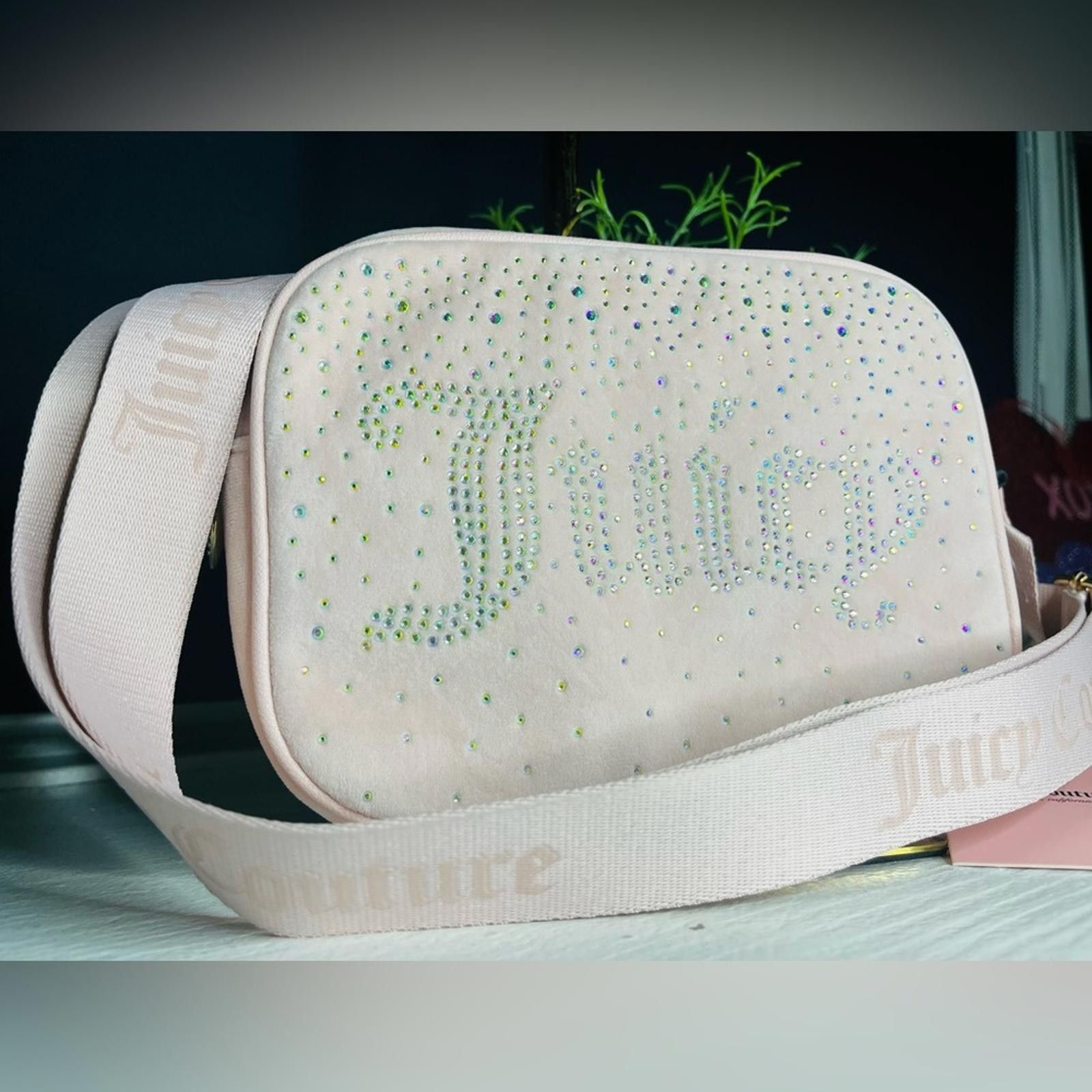 Juicy Couture Jeans Juicy Couture Let It Shine Velour Velvet Cross Body Bag NWT Size ONE SIZE - 1 Thumbnail