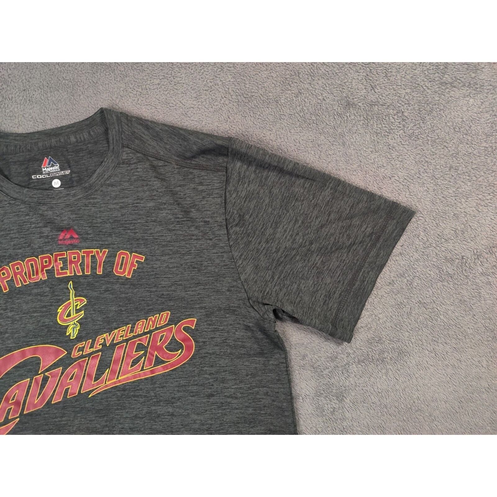 Majestic Cleveland Cavaliers Shirt Mens Property of Cleveland Cavs Size US M / EU 48-50 / 2 - 3 Thumbnail