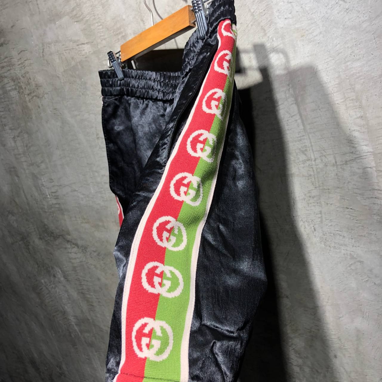 Gucci Gucci Acetate Stripe shorts Size US 33 - 3 Thumbnail
