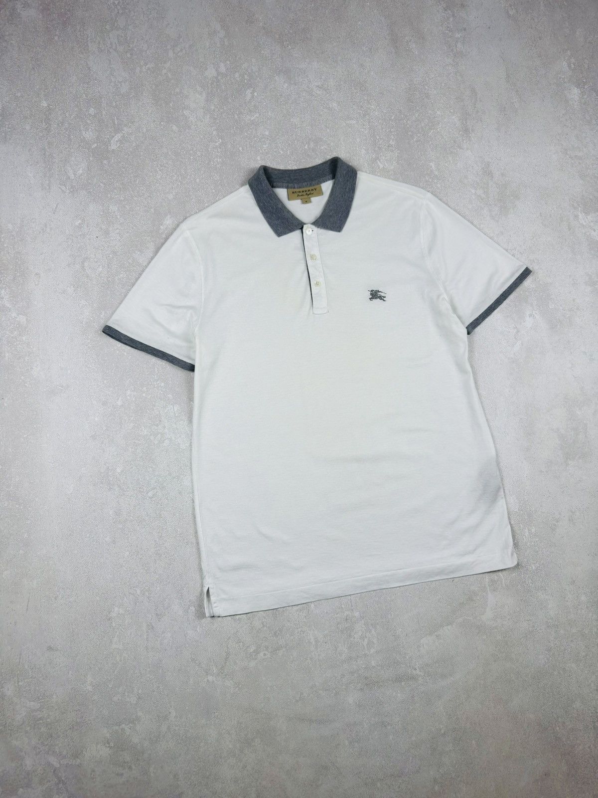 Burberry Burberry London England White Short Sleeve Polo Logo size M Size US M / EU 48-50 / 2 - 2 Thumbnail