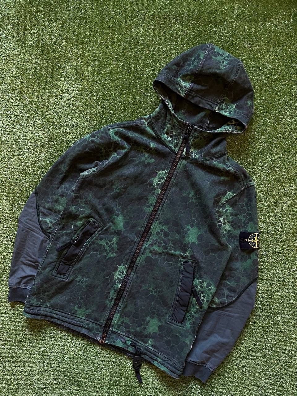 Stone Island Supreme Hoodie | Grailed