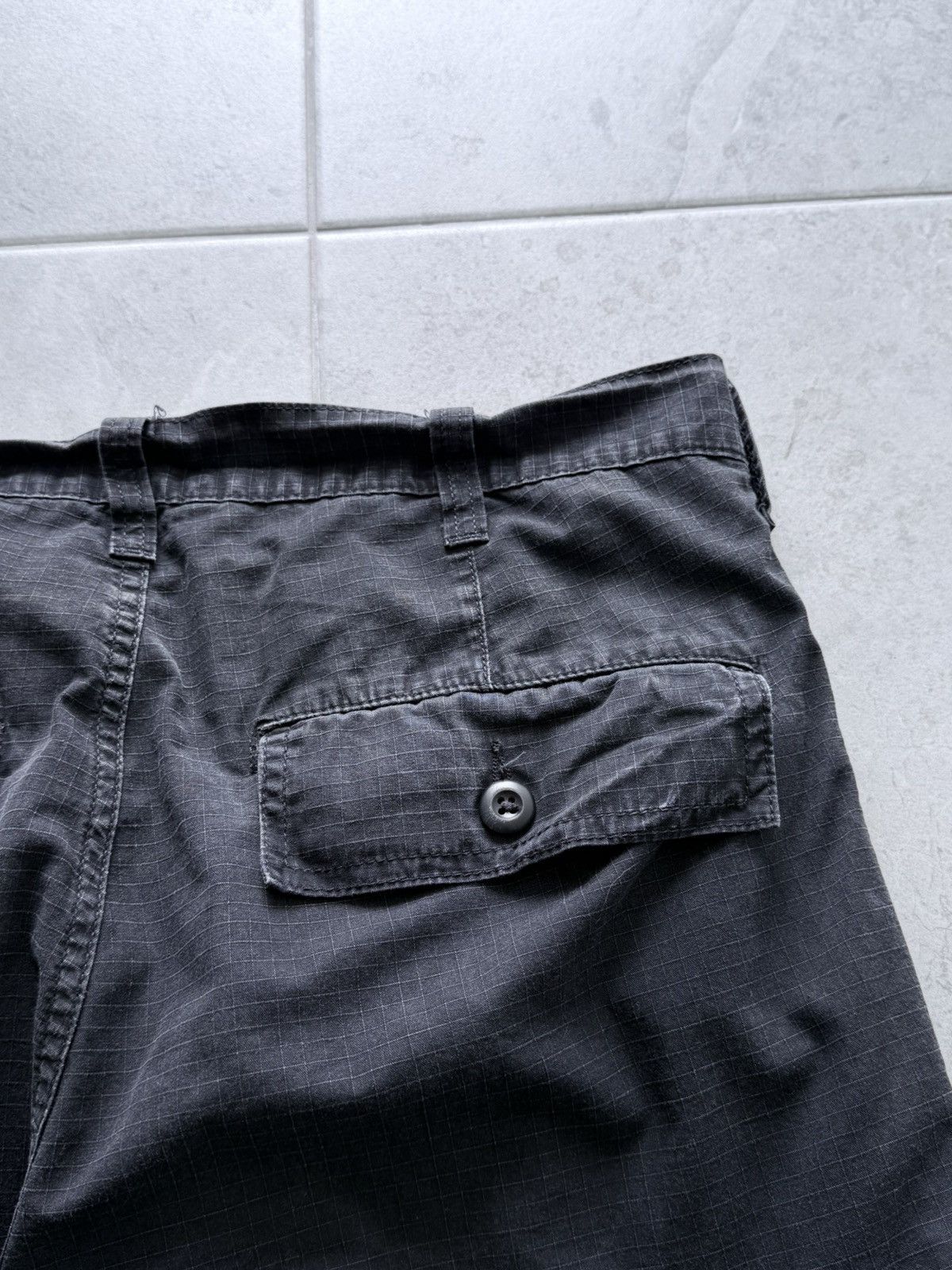 Carhartt Vintage Carhartt Cargo Shorts Size US 33 - 4 Thumbnail