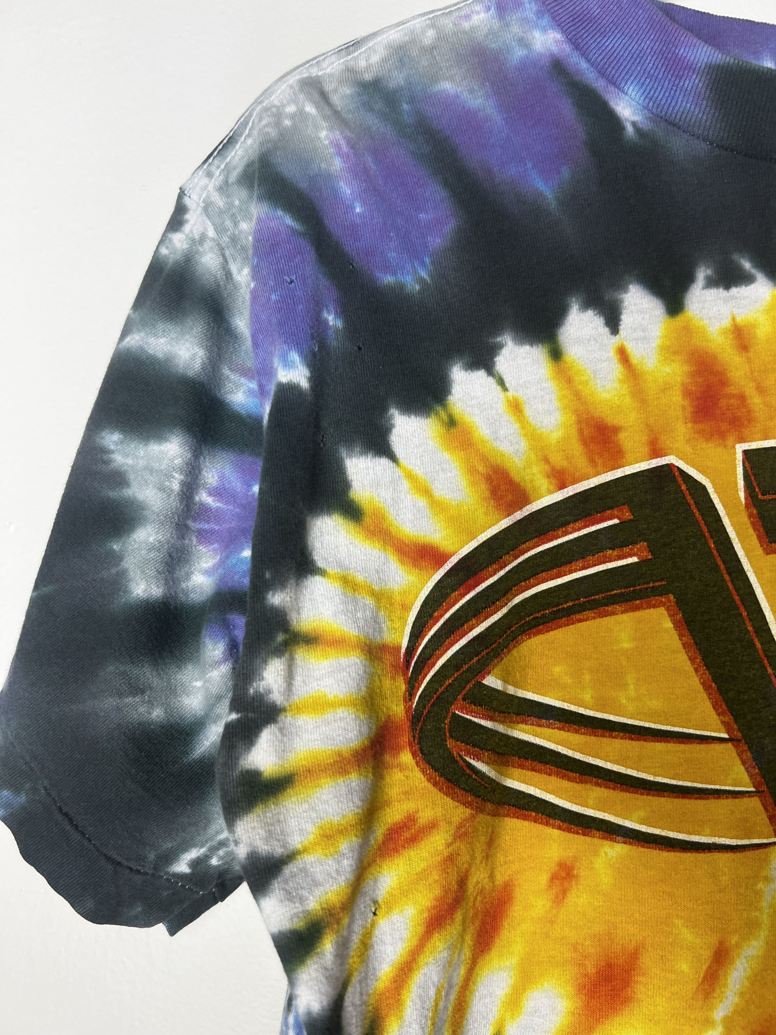 Vintage Vintage 1991 Tie Dye Van Halen Double Sided Graphic T-Shirt Size US L / EU 52-54 / 3 - 5 Thumbnail
