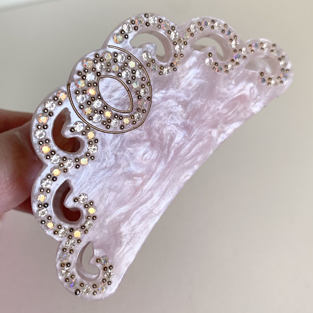 Vintage Vintage large pink crystal hair claw clip Size ONE SIZE - 5 Thumbnail