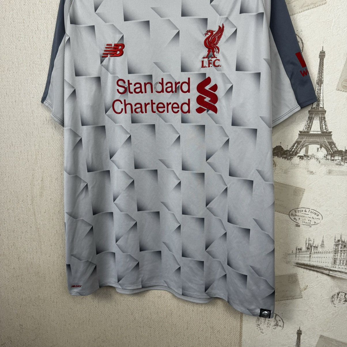 New Balance New Balance Liverpool Jersey 2018/19 Thrid Kit Football 2XL Size US XXL / EU 58 / 5 - 15 Thumbnail