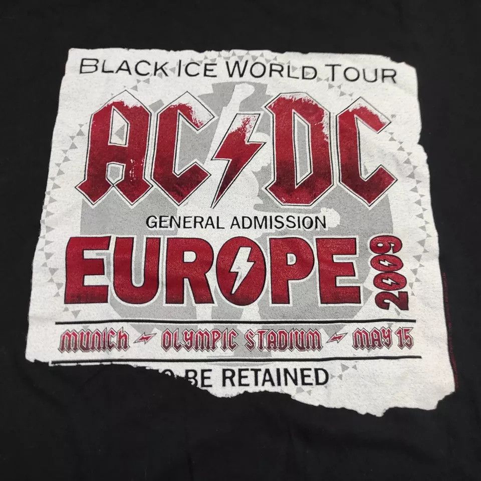 Band Tees AC/DC 15 MAY 2009 MUNICH EUROPE TOUR STARWORLD SHIRTS XL Size US XL / EU 56 / 4 - 2 Thumbnail