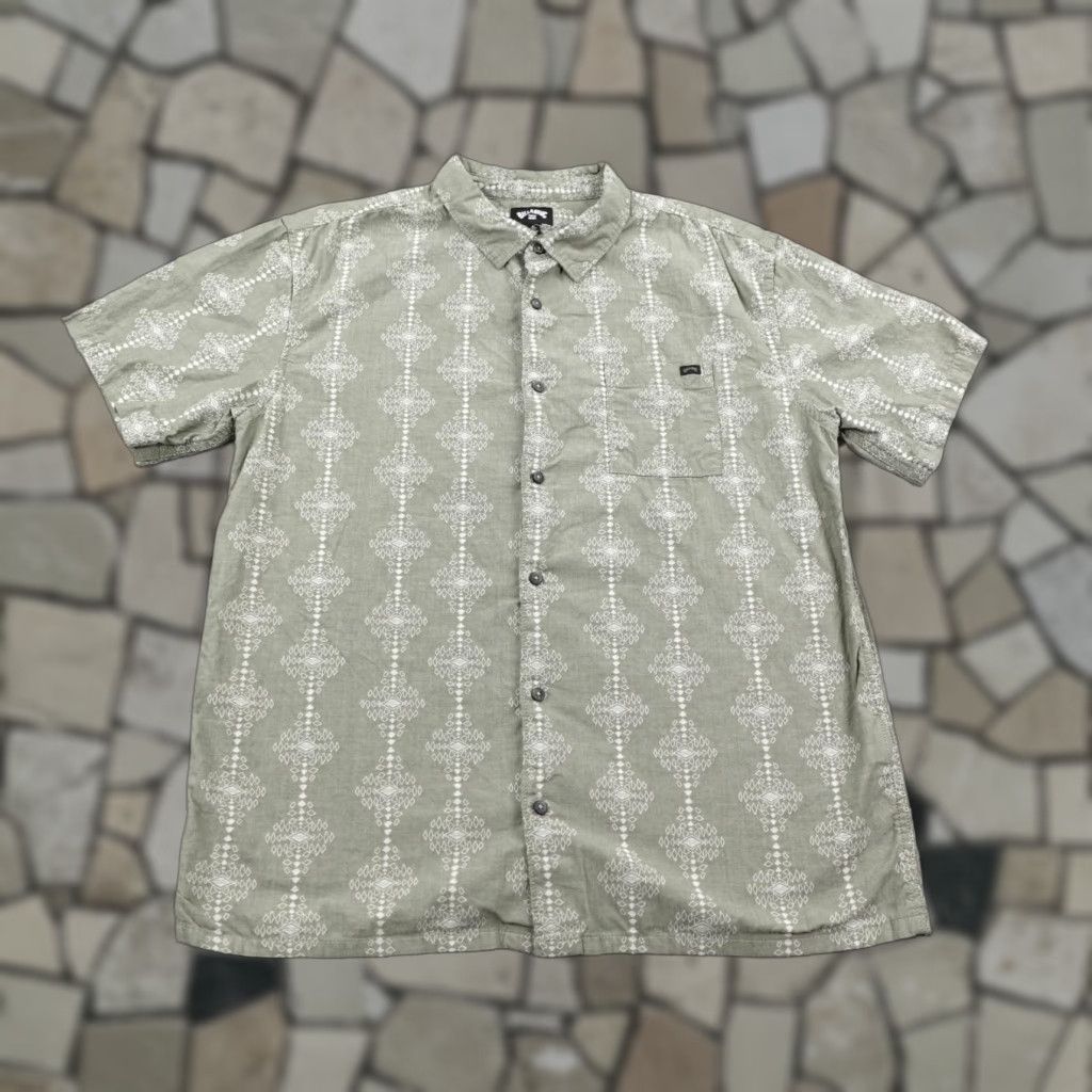 Billabong VINTAGE Billabong Shirt Mens Large Green Southwestern Aztec Button Up Skate Surf Camp Size US L / EU 52-54 / 3 - 1 Thumbnail