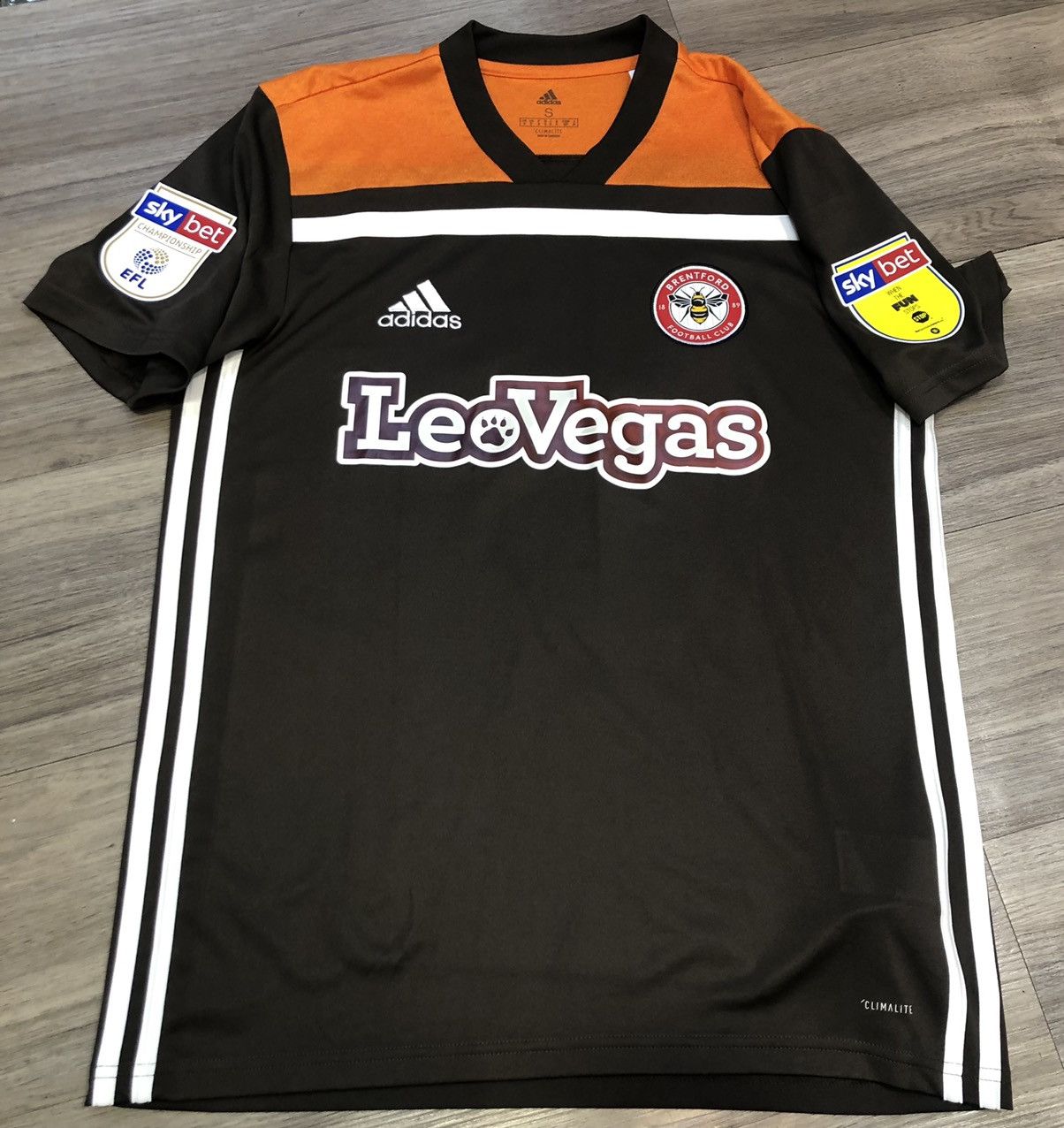 Brentford 18/19 away shirt #11 Ollie Watkins