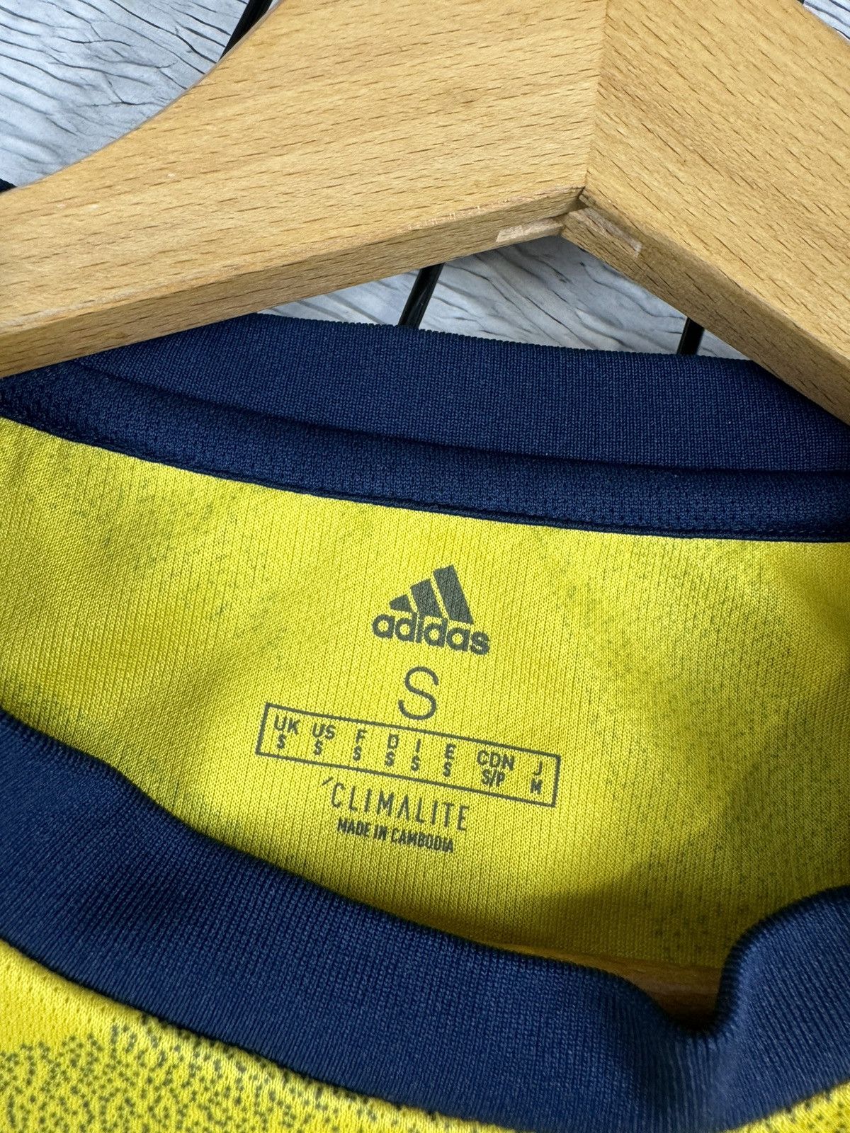 Adidas × Vintage TIERNEY Vintage Arsenal 2019/20 Adidas Jersey Blokcore S sz Size US S / EU 44-46 / 1 - 9 Thumbnail