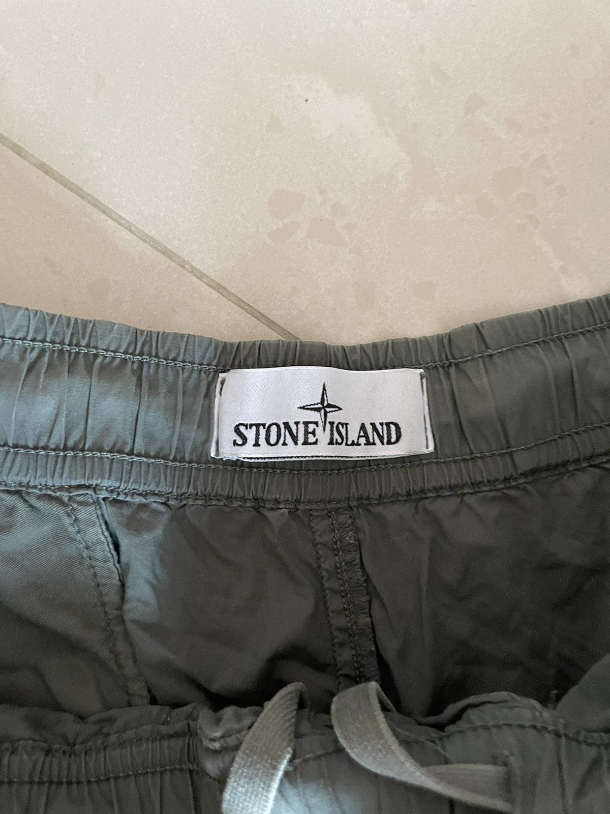 Stone Island Stone island cargo shorts Size US 34 / EU 50 - 2 Thumbnail