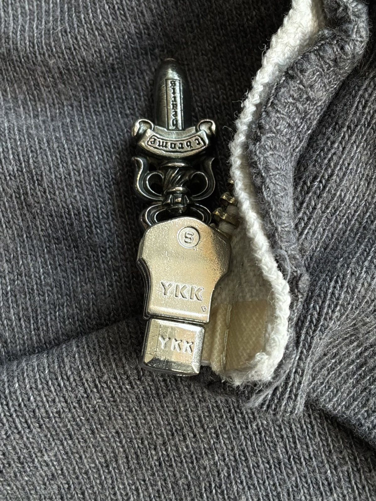 Chrome Hearts 2000s Chrome Hearts - T-Bar Script - Zip Hoodie Size US L / EU 52-54 / 3 - 19 Thumbnail