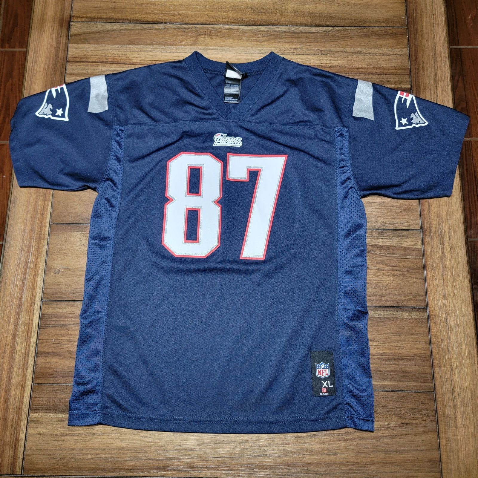 NFL NFL New England Patriots Jersey #87 Gronkowski -Adult Med Size M / US 6-8 / IT 42-44 - 4 Thumbnail