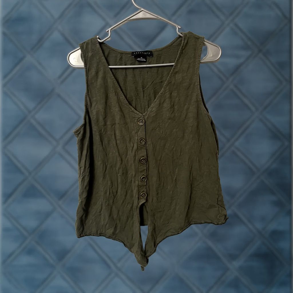 Sanctuary Sanctuary Vacation Textured Tie Front Tank Medium Green Shirt Women M Green Tie Front Button-Up Tank Vacation Textured Vase sense? Size M / US 6-8 / IT 42-44 - 1 Thumbnail