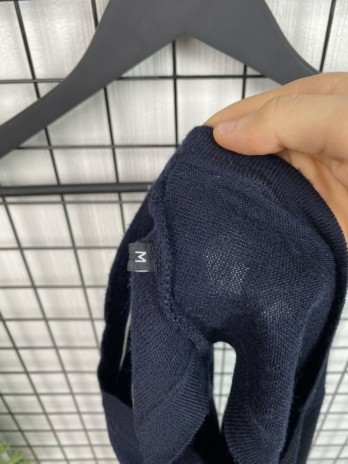 Giorgio Armani Armani Jeans Vest Knit Wool Men’s M Unisex Navy Blue Logo AJ Size US M / EU 48-50 / 2 - 11 Thumbnail