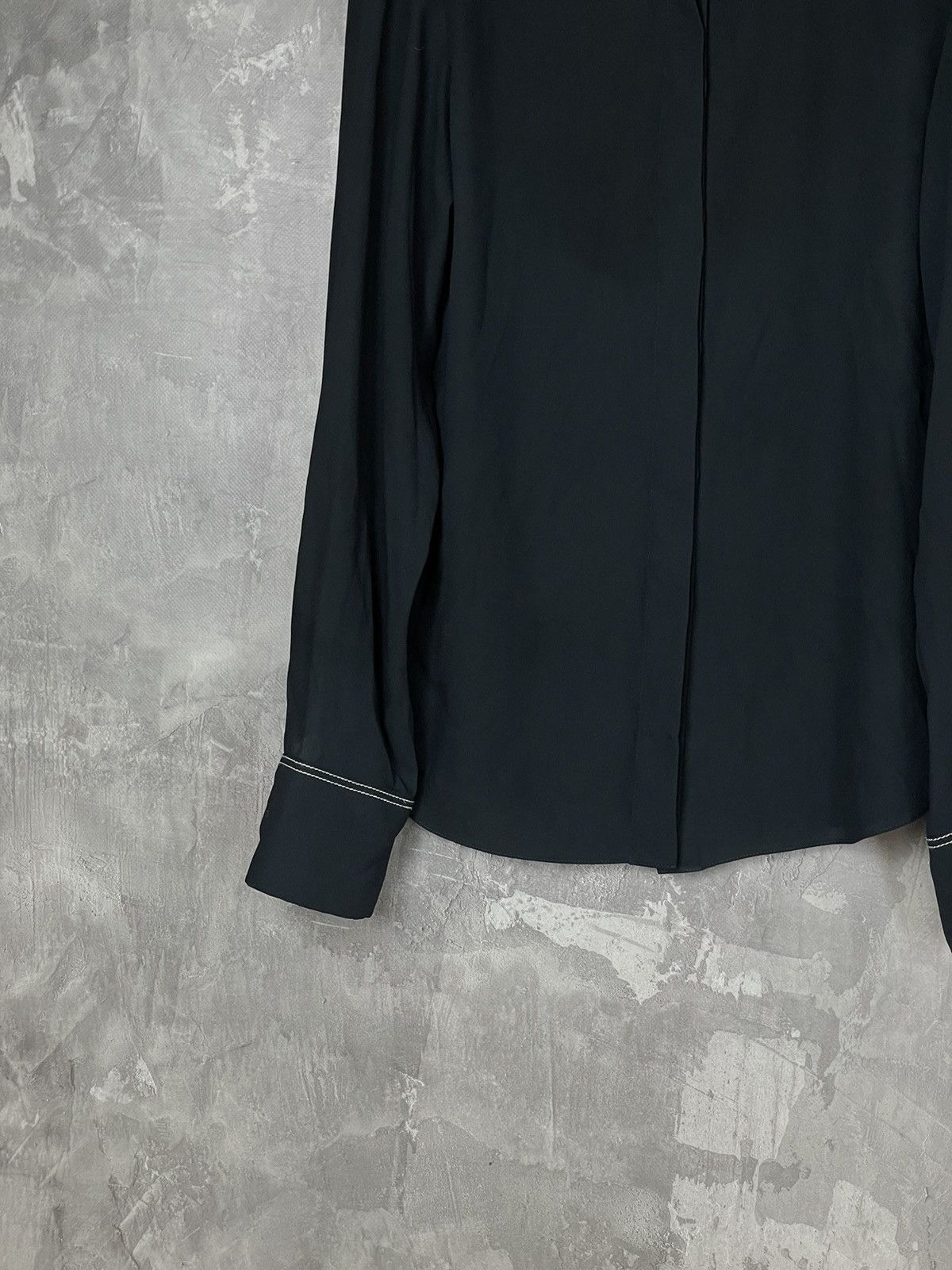 Louis Vuitton Louis Vuitton Uniform Button Up Shirt Long Sleeve Size M / US 6-8 / IT 42-44 - 5 Thumbnail