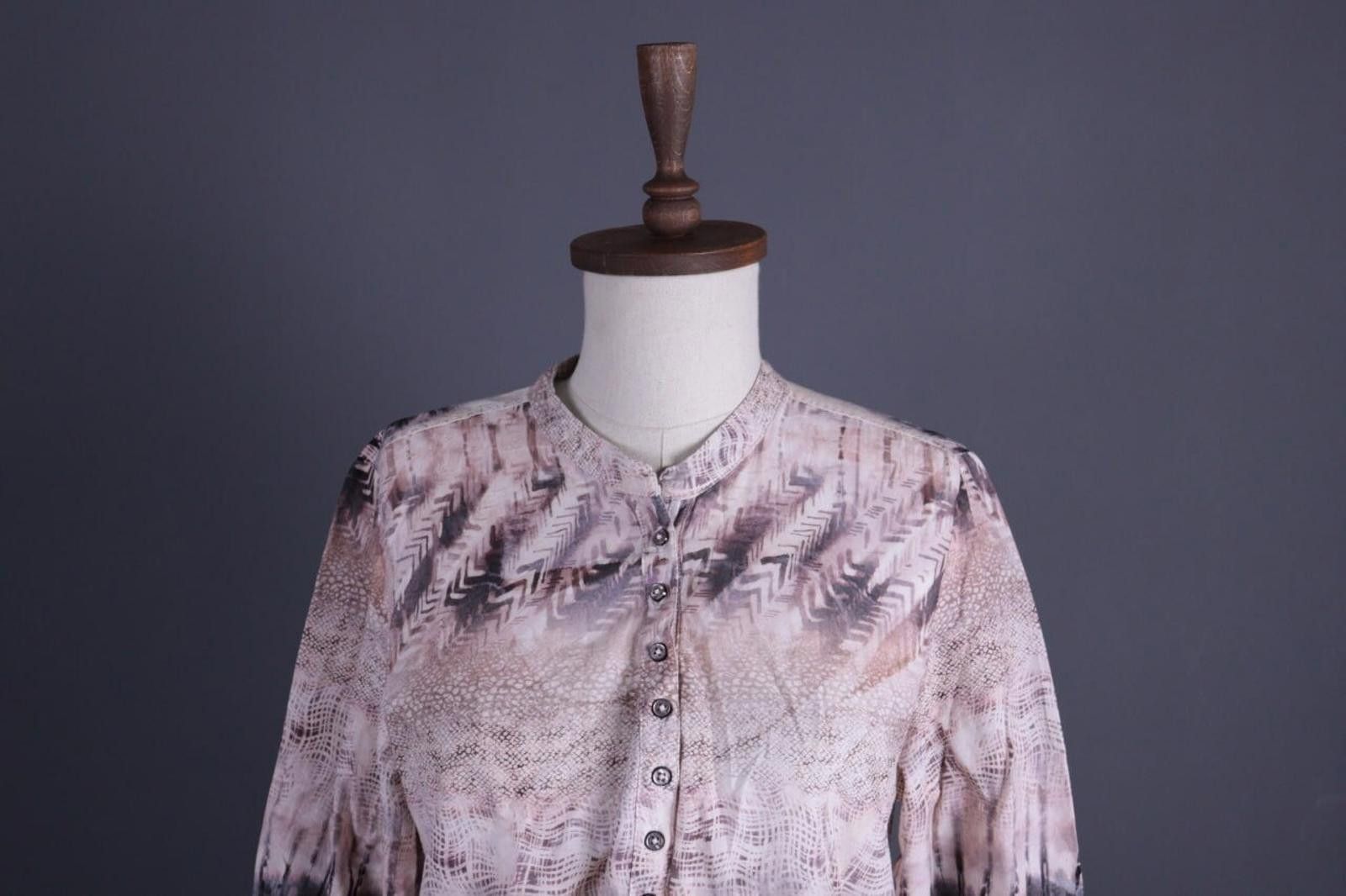 Designer Emily Van Den Bergh Pink Designer Printed Shirt Size 42 / L Size M / US 6-8 / IT 42-44 - 2 Thumbnail