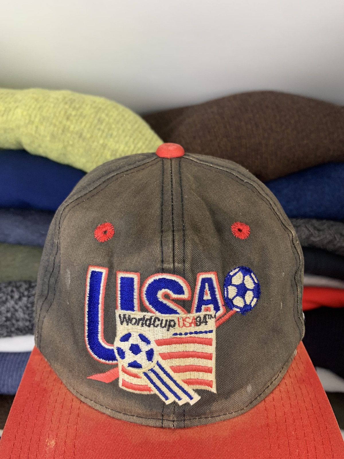 Vintage Vintage World Cup USA 94 Trashed Cap Hat Size ONE SIZE - 3 Thumbnail
