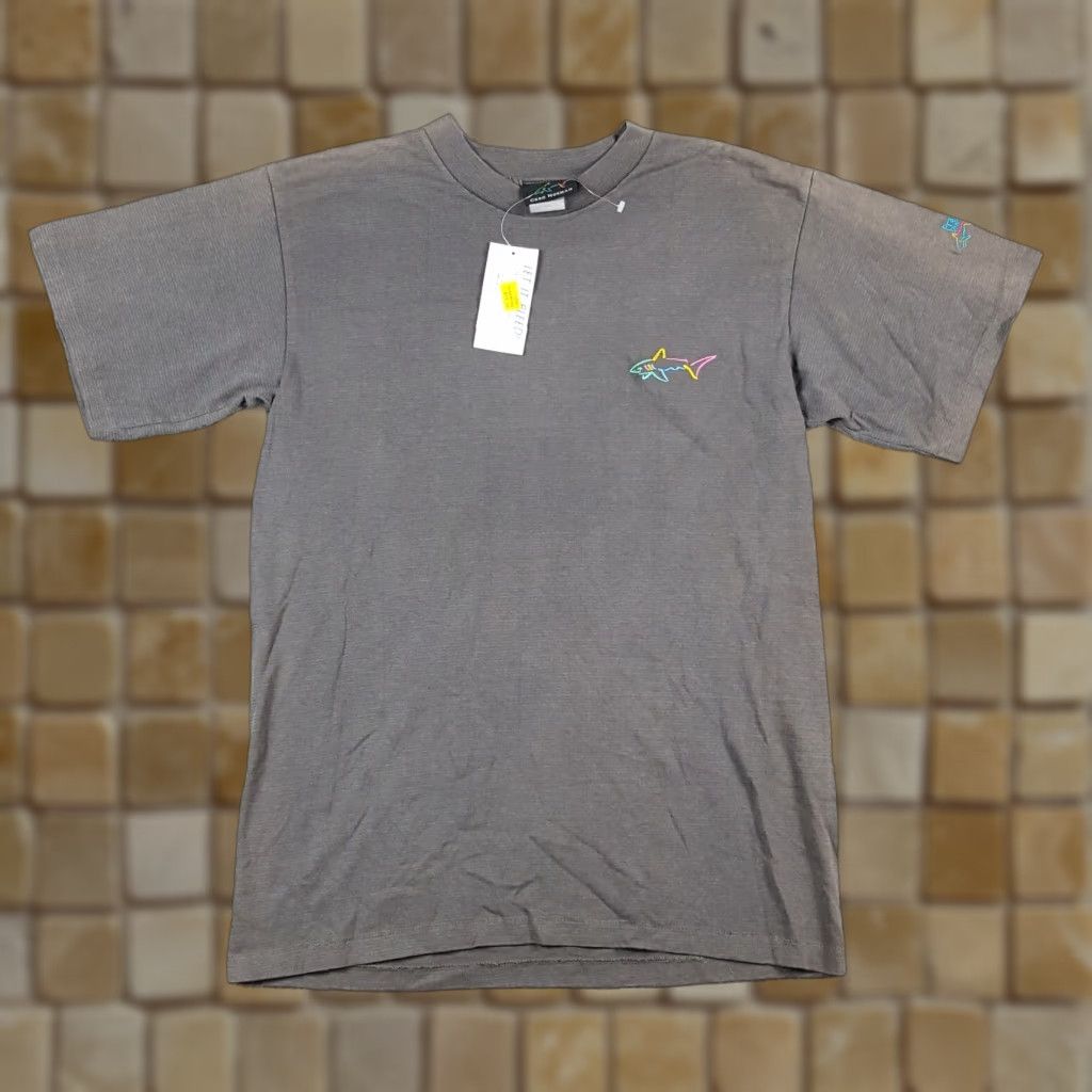 Logo 7 VINTAGE Greg Norman Golf Shark Logo Faded Gray Men's Medium T-Shirt 90s Y2K Casual Preppy Grunge US Made Size US M / EU 48-50 / 2 - 1 Thumbnail
