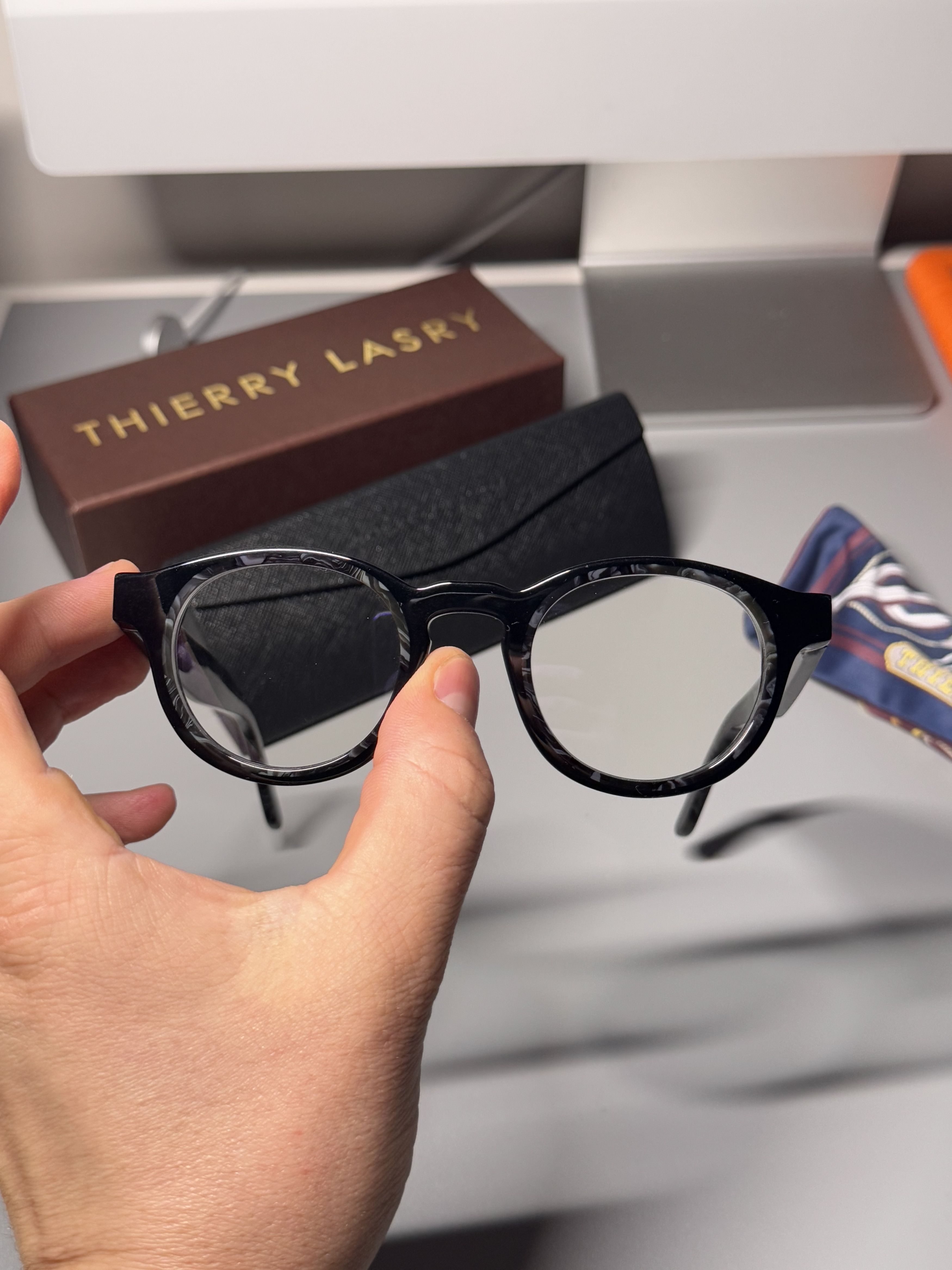 Thierry Lasry Thierry Lasry Lonely Frame Size ONE SIZE - 4 Thumbnail