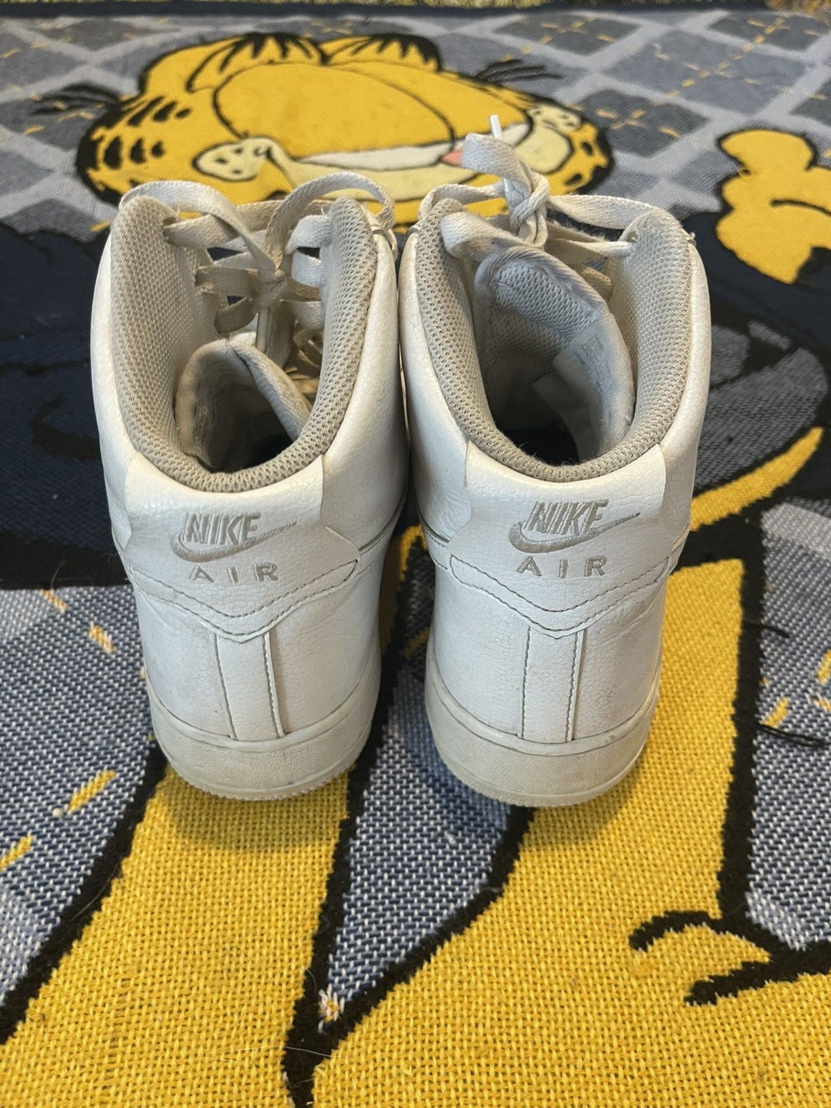 Nike Vintage Nike Air Force High Triple White Shoes Size US 9 / EU 42 - 5 Thumbnail