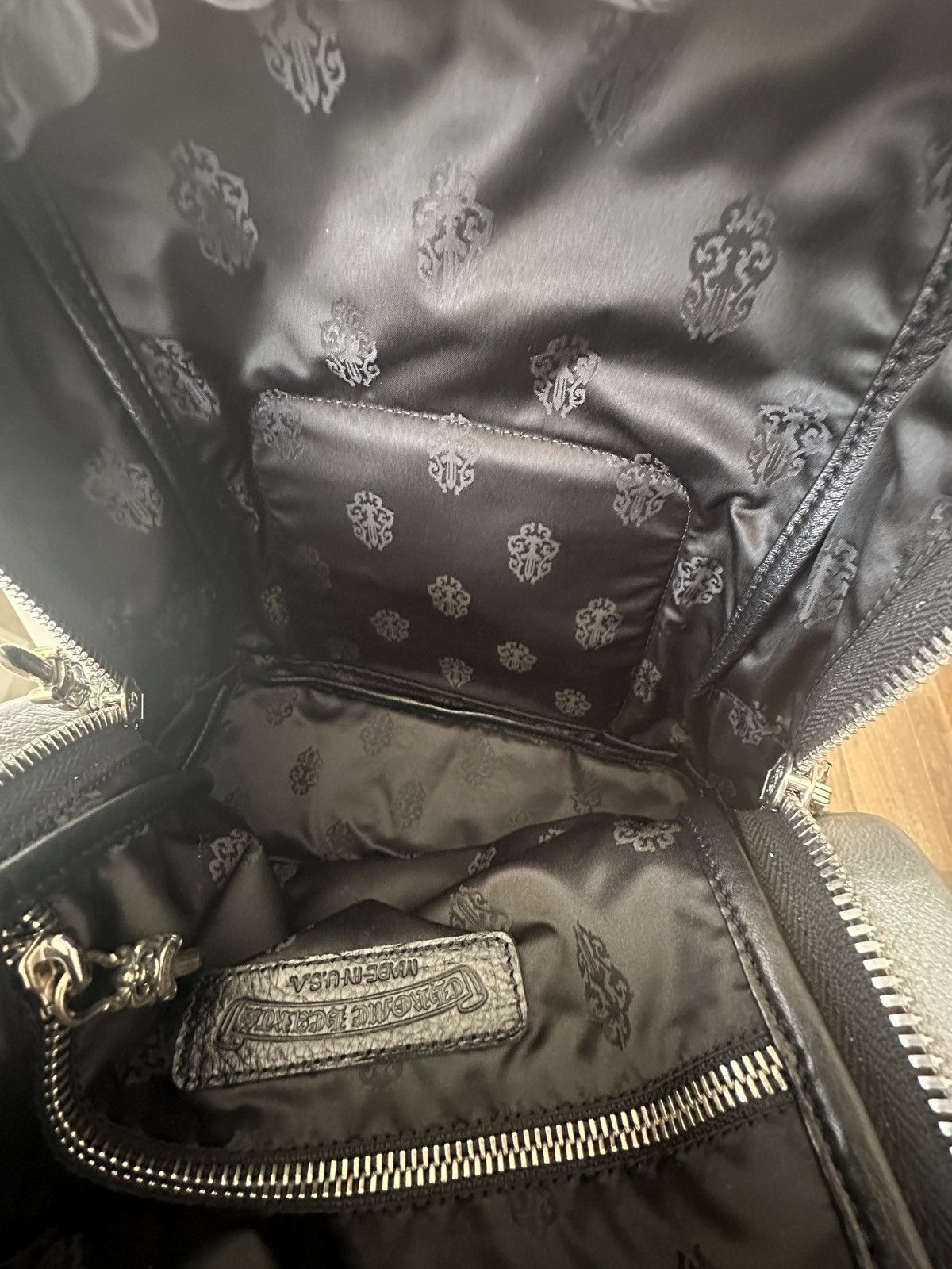Chrome Hearts Chrome Hearts leather backpack in metalic silver Size ONE SIZE - 13 Thumbnail