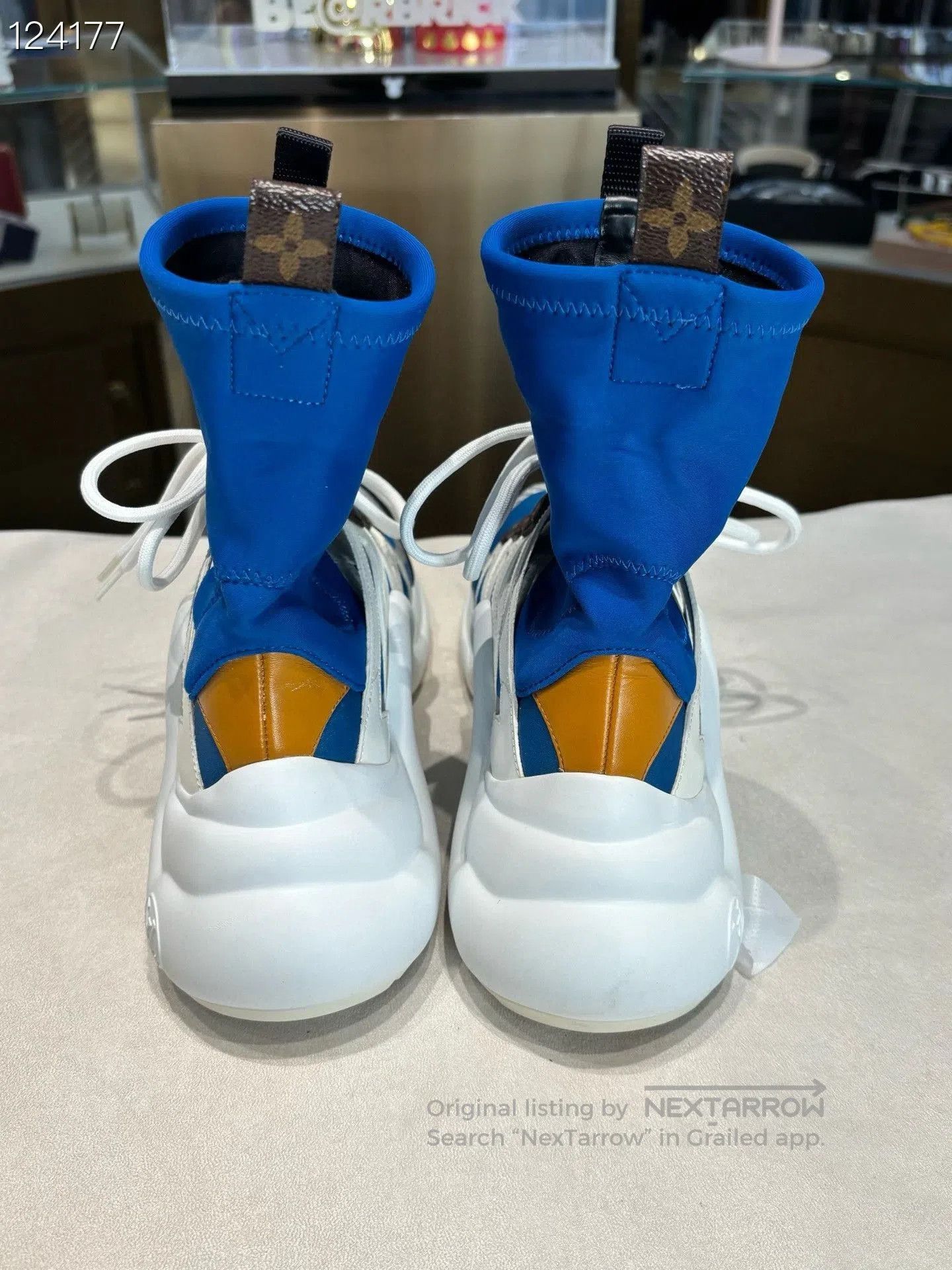 Louis Vuitton Louis Vuitton Archlight High. Size US 5.5 / IT 35.5 - 6 Thumbnail