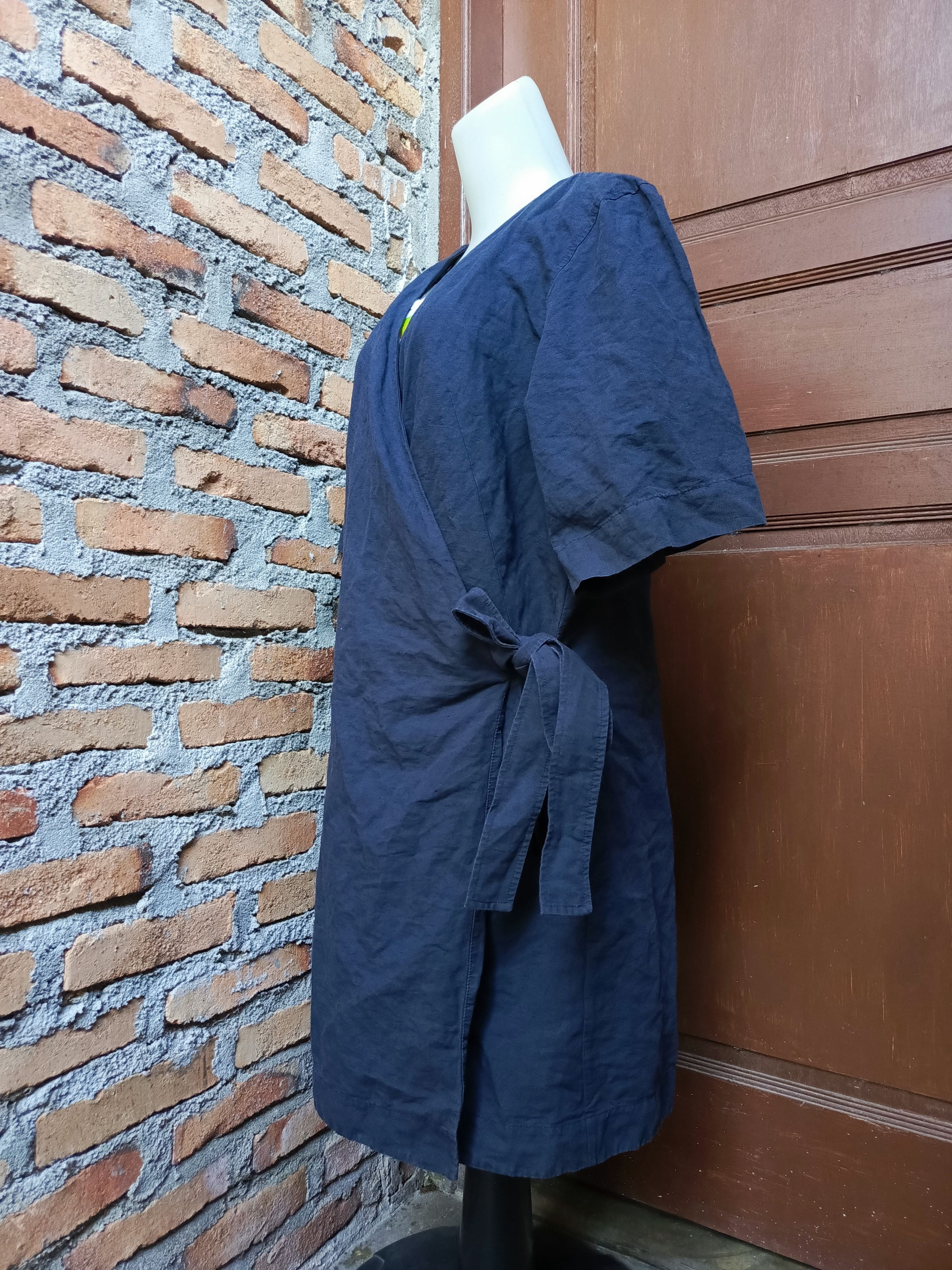 Cos COS Wrap Dress Minimalist Navy Blue Clean Design Size S / US 4 / IT 40 - 6 Thumbnail