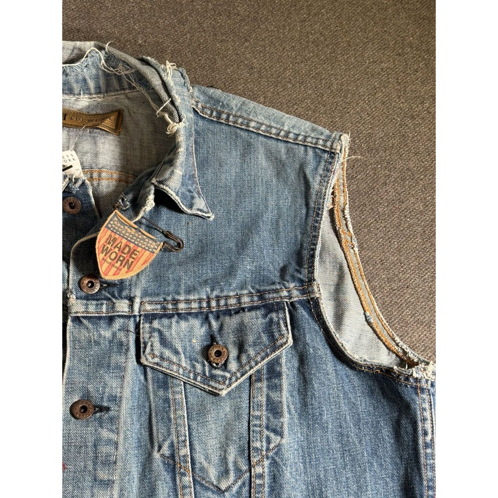 MadeWorn MadeWorn I Got Stoned Rolling Stones Denim Vest Jacket Rare Size US L / EU 52-54 / 3 - 6 Thumbnail