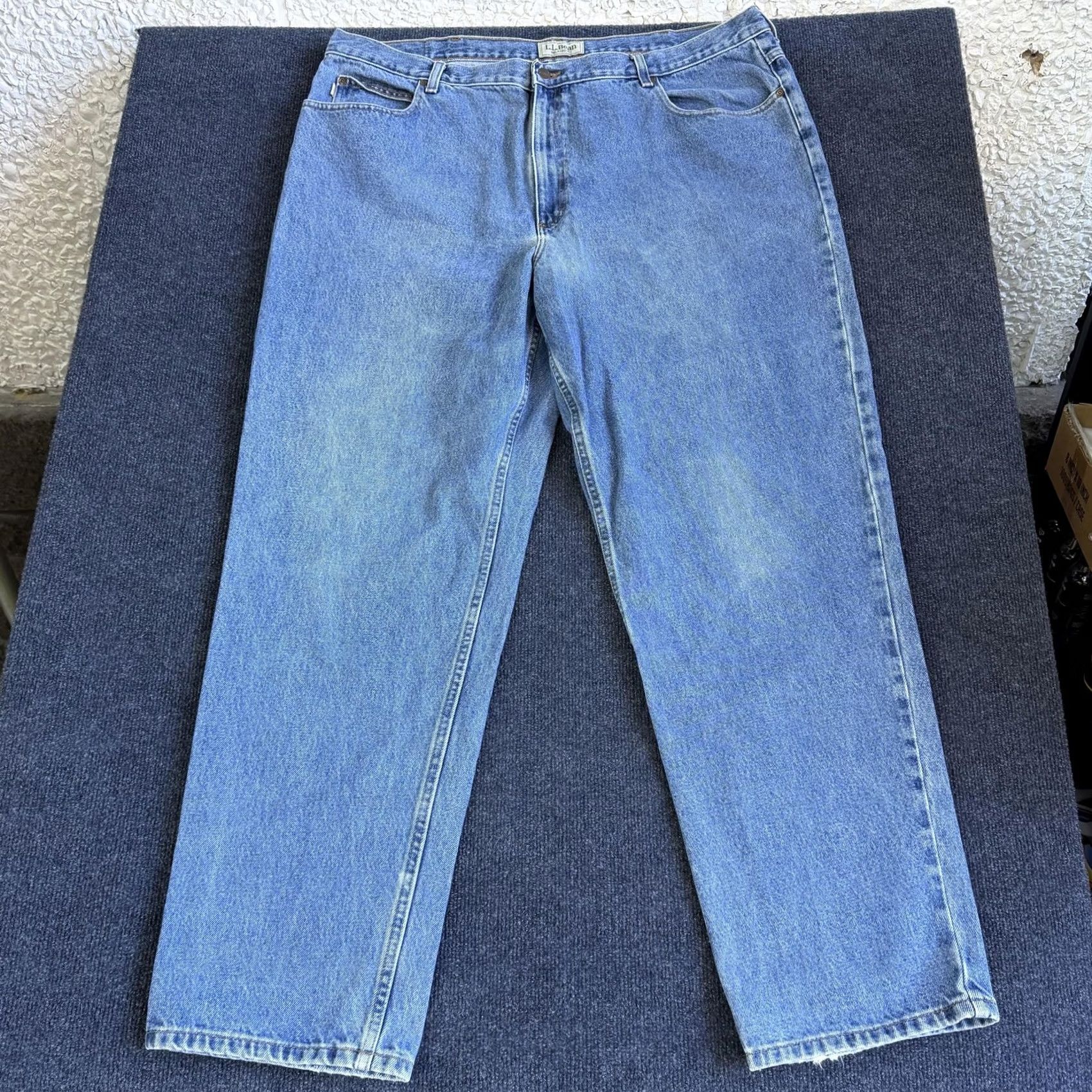 Vintage L.L. Bean Jeans Mens 44x34 Light Wash Blue Denim Relaxed Straight Fit Casual Men Jeans Size US 44 / EU 60 - 3 Thumbnail