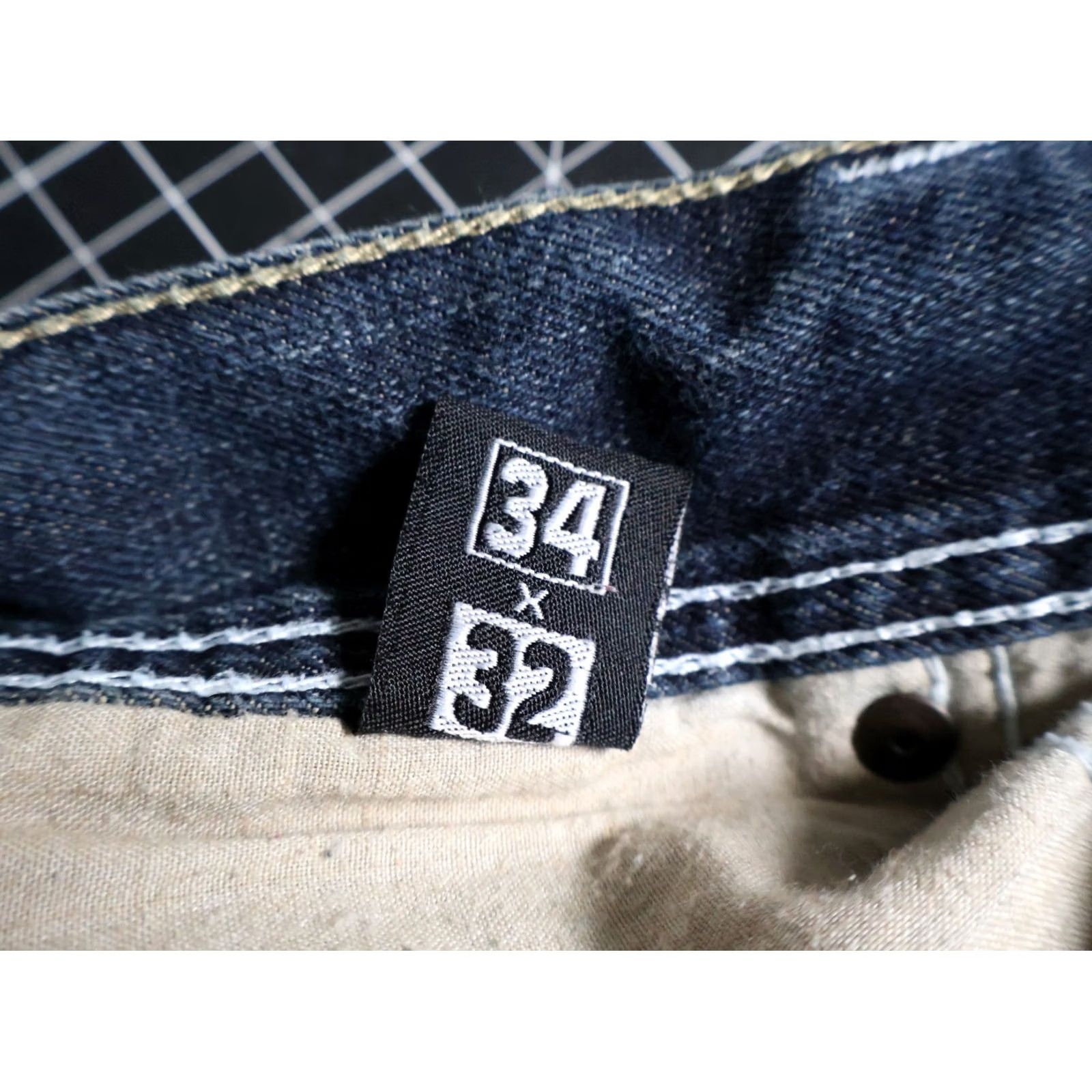 Southpole VINTAGE Southpole Jeans Men 32 x 30 Blue Denim Y2K Relaxed Fit VTG 34/32 Tag Straight 5-Pocket Design Jeans Mens Blue Denim 100% cotton Mid Rise Size US 33 - 5 Thumbnail