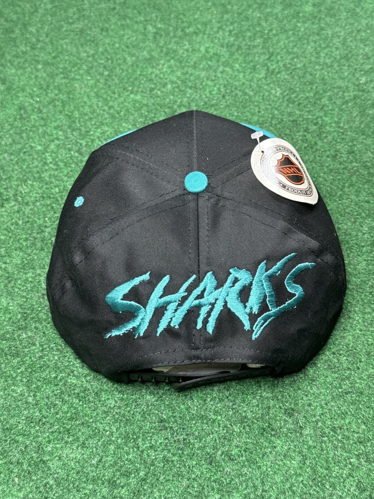 NHL × Vintage Vintage 90s San Jose Sharks Deadstock NHL Snapback Hat Size ONE SIZE - 4 Thumbnail